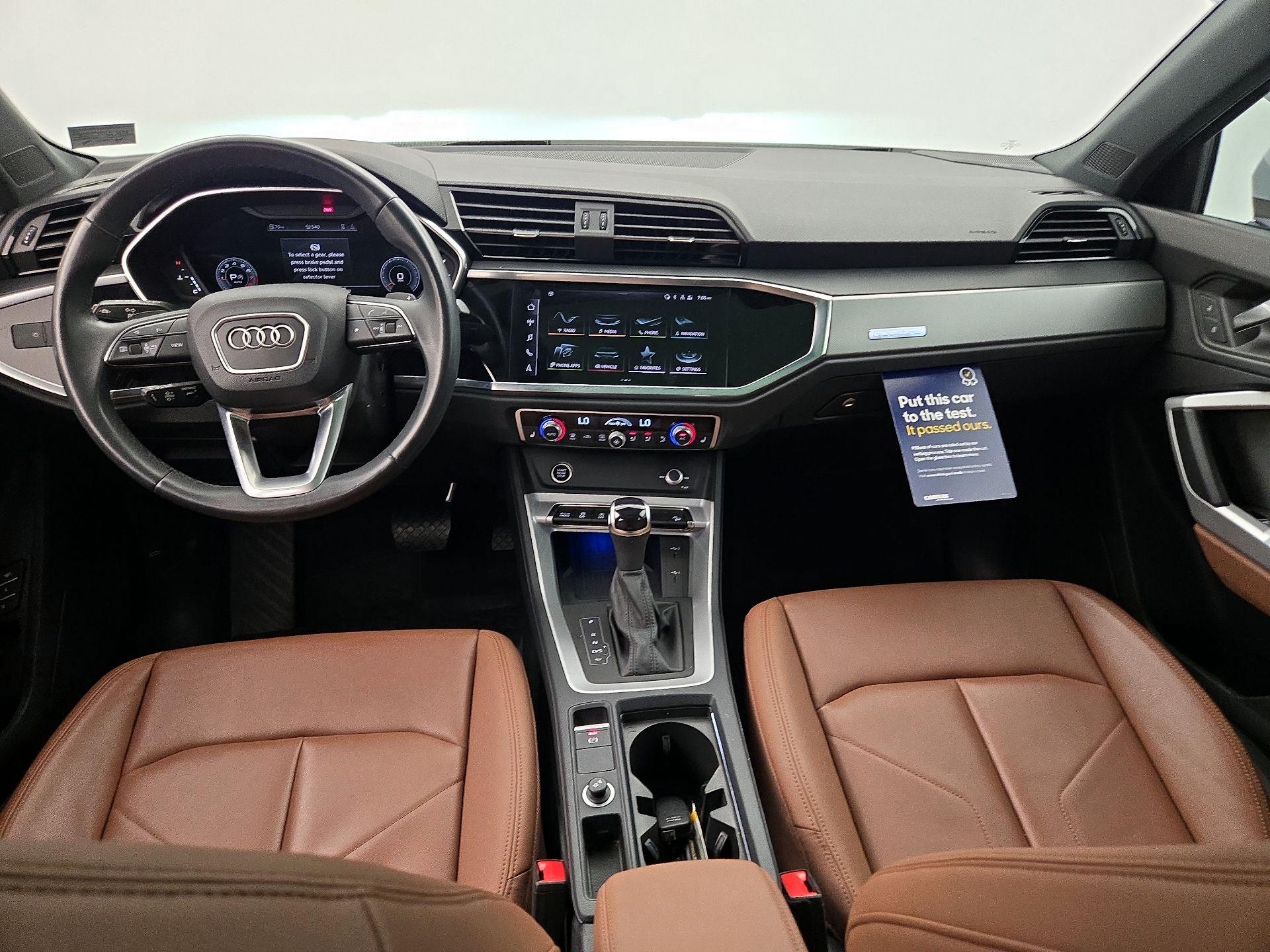 Thumbnail: 2023 Audi Q3 - 9