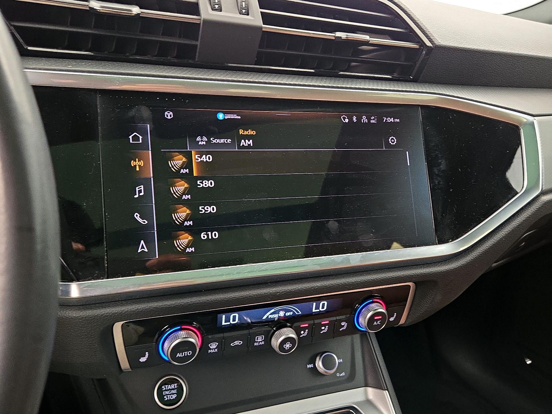 Thumbnail: 2023 Audi Q3 - 16