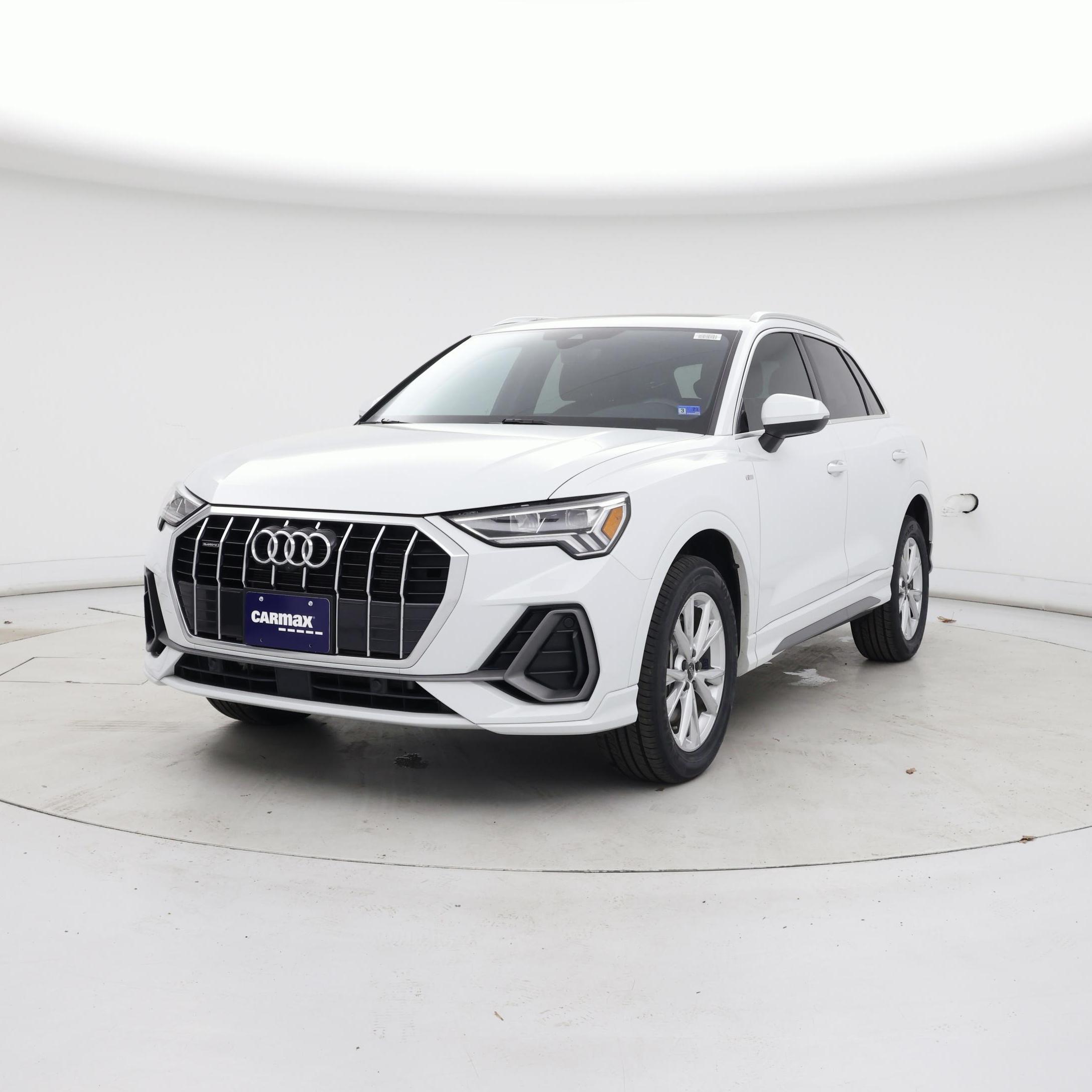 Thumbnail: 2023 Audi Q3 - 4