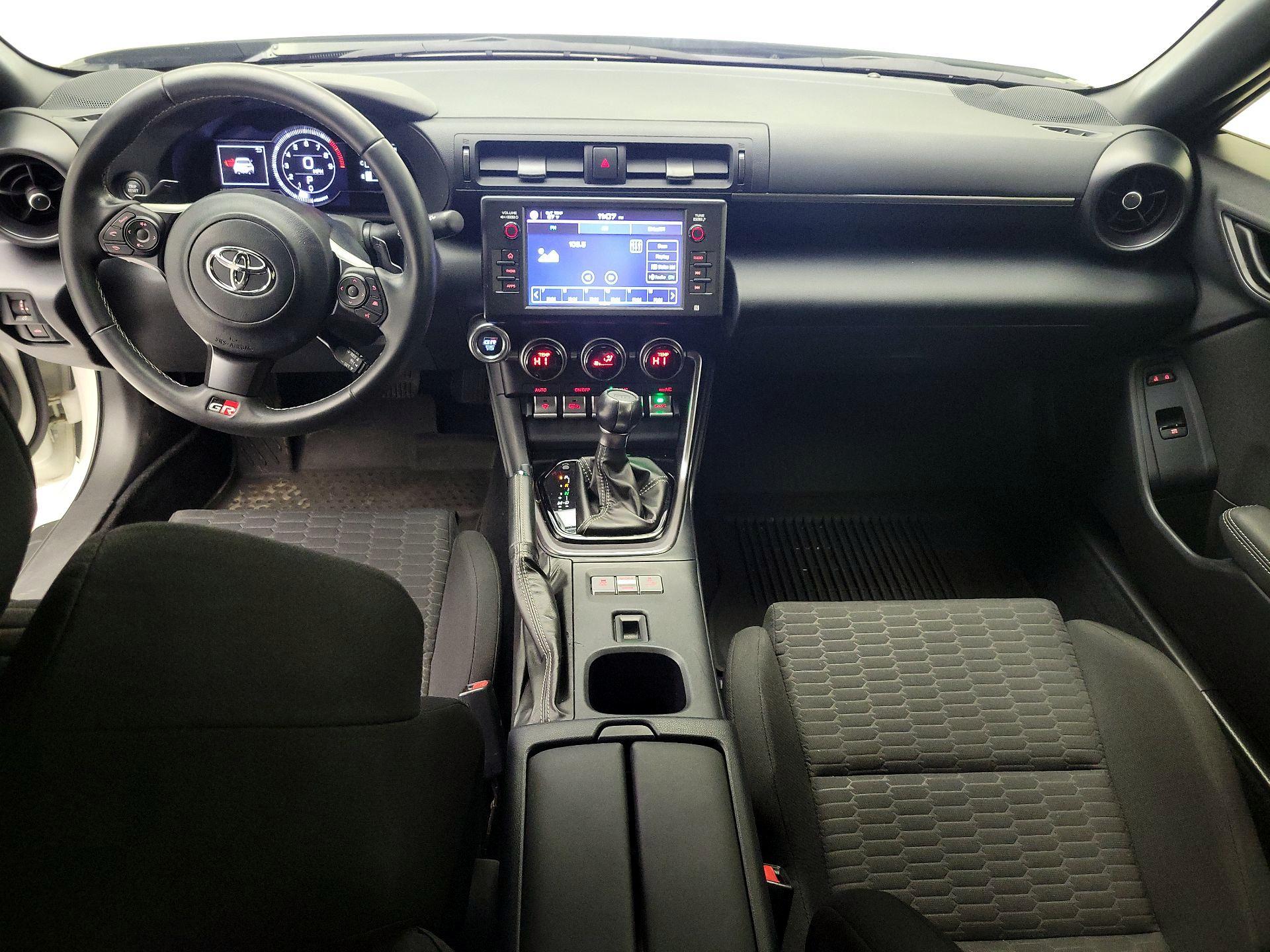 Thumbnail: 2023 Toyota GR86 - 9