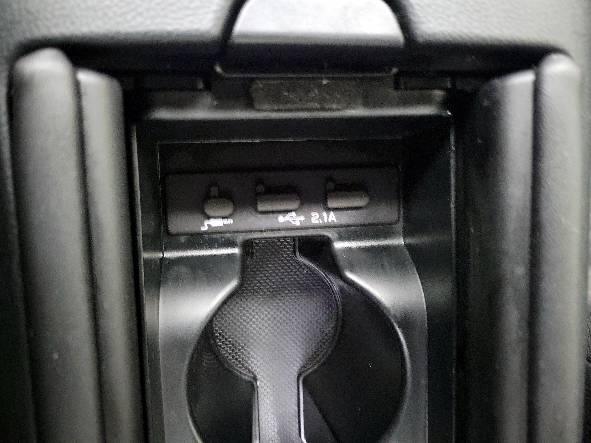 Thumbnail: 2023 Toyota GR86 - 18