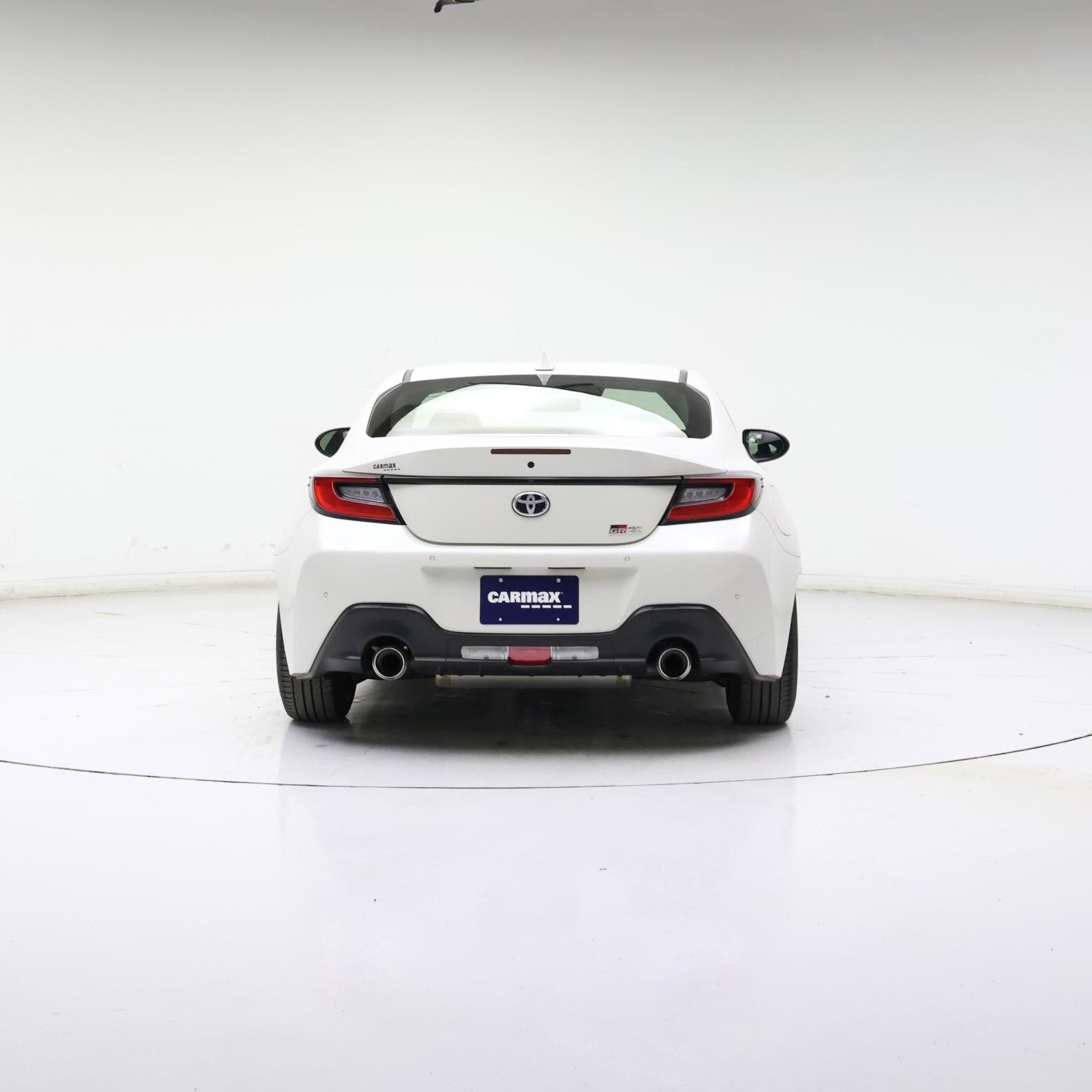 Thumbnail: 2023 Toyota GR86 - 6