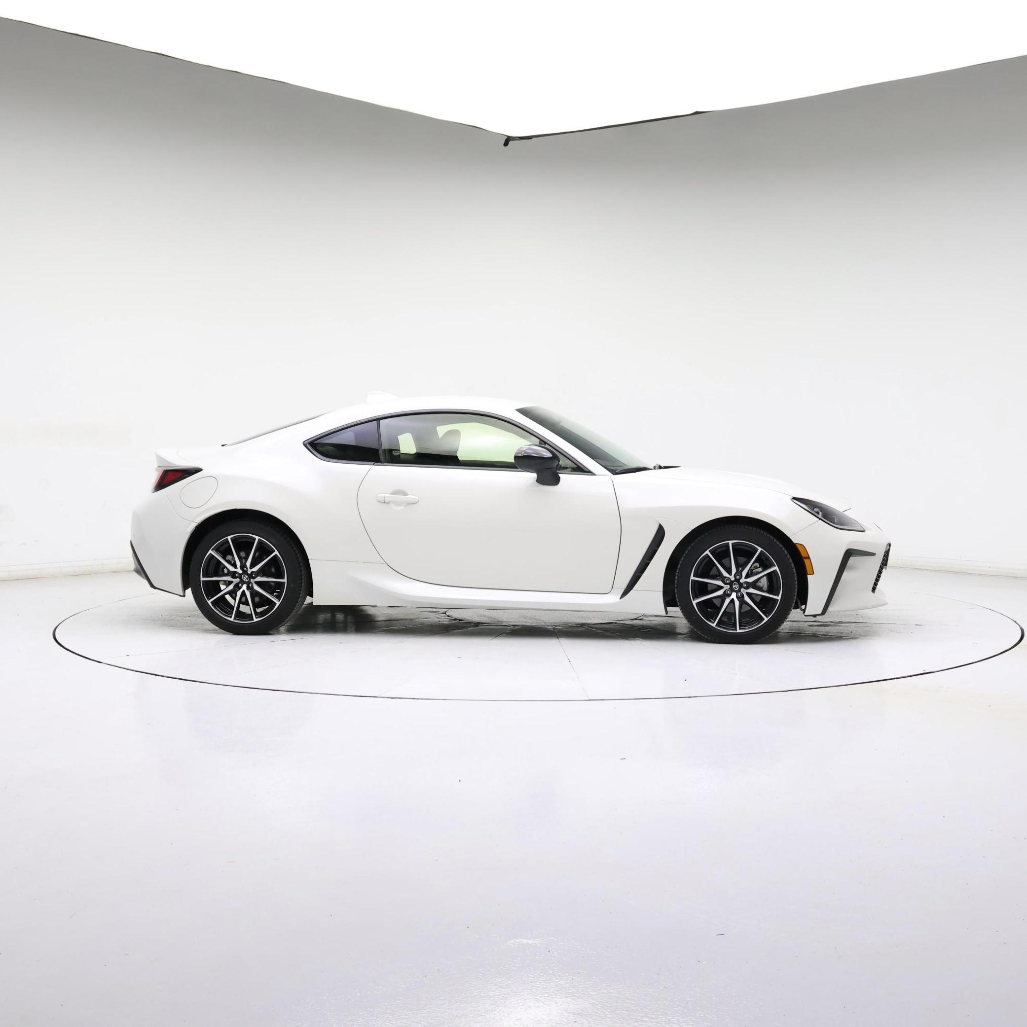 Thumbnail: 2023 Toyota GR86 - 7