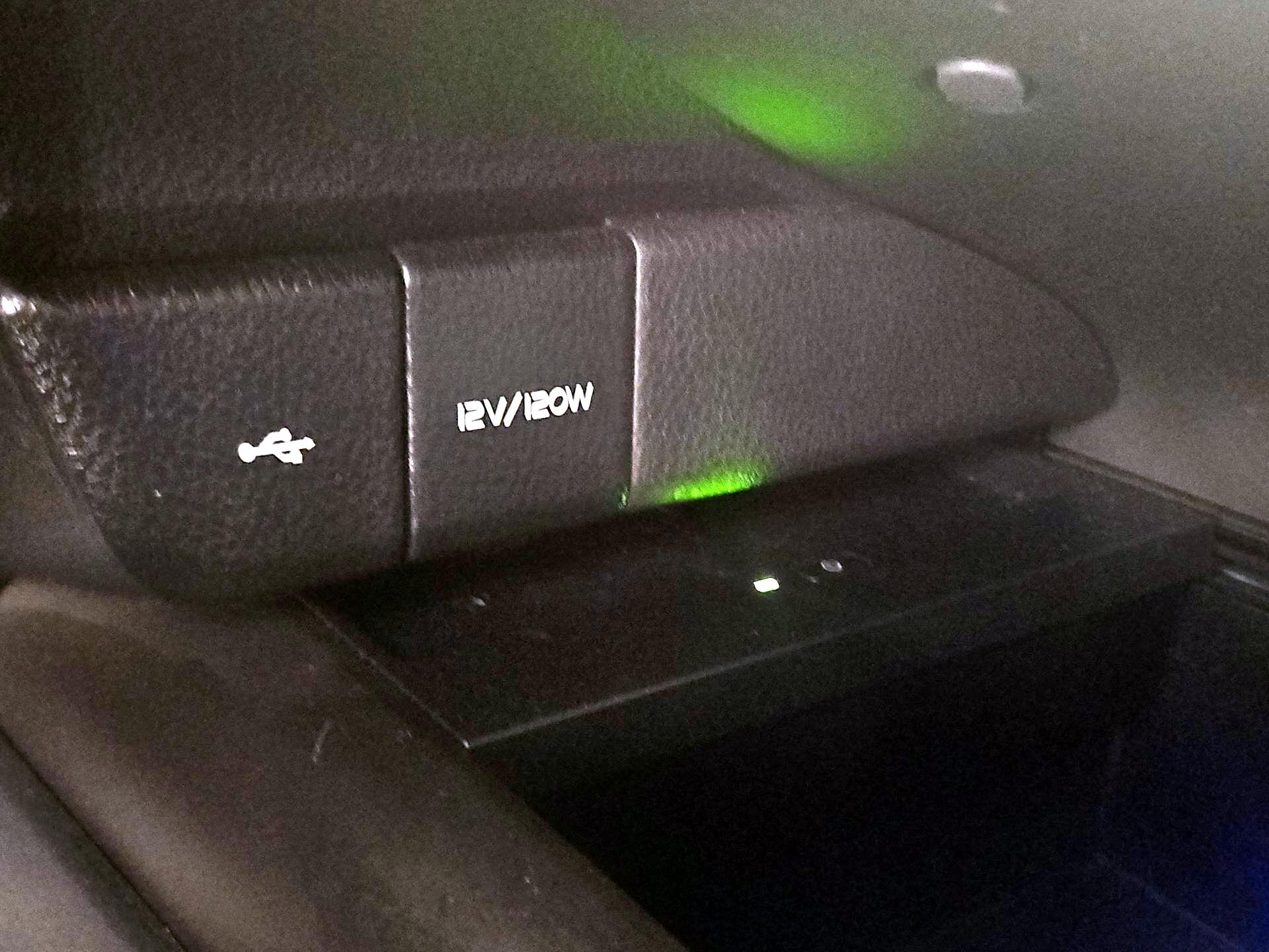 Thumbnail: 2022 Toyota Camry - 19