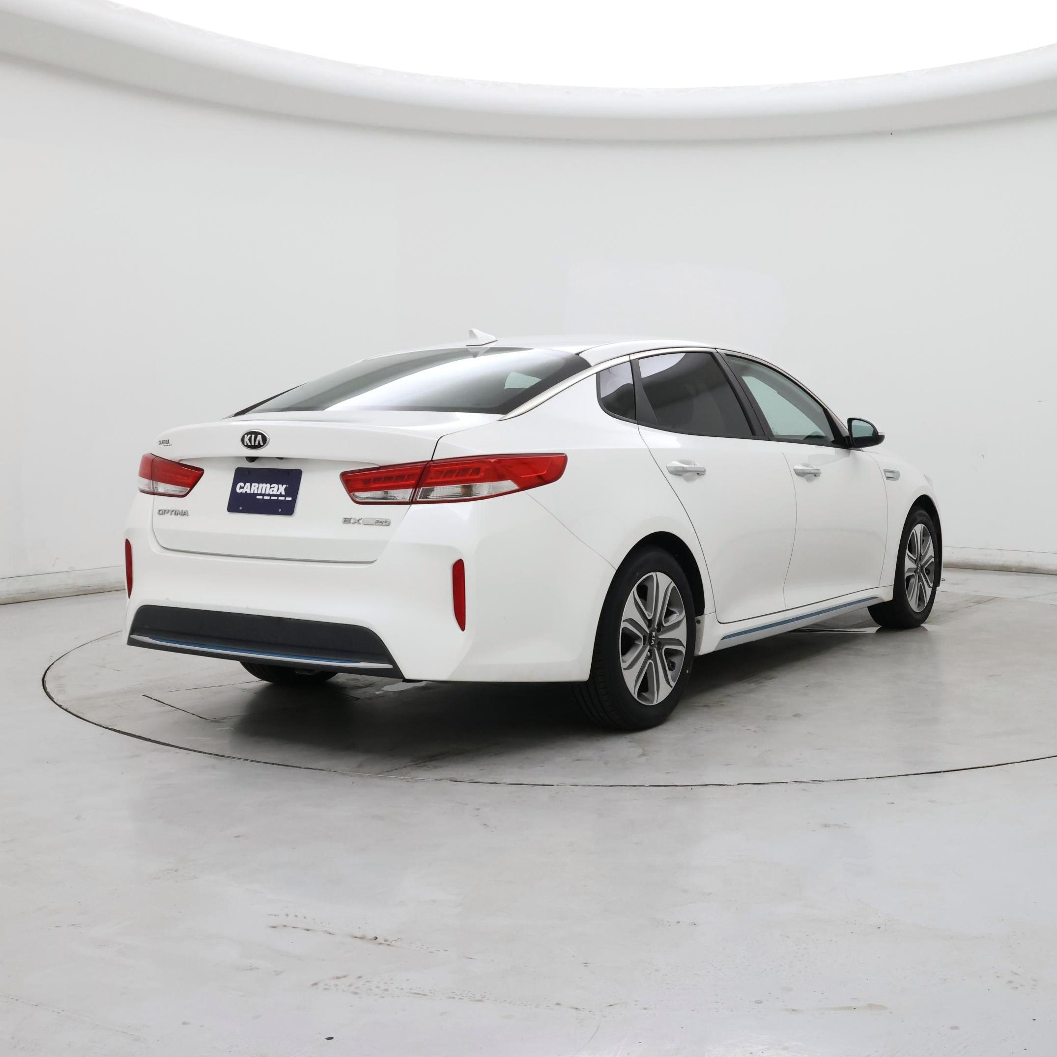 Thumbnail: 2017 Kia Optima - 8