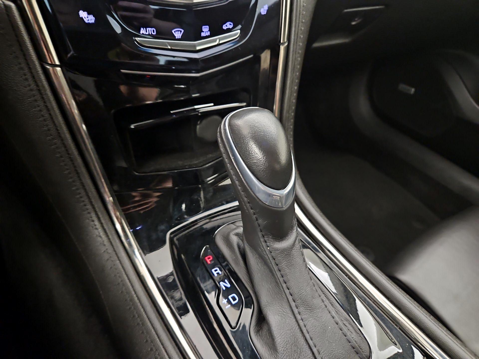 Thumbnail: 2015 Cadillac ATS - 17