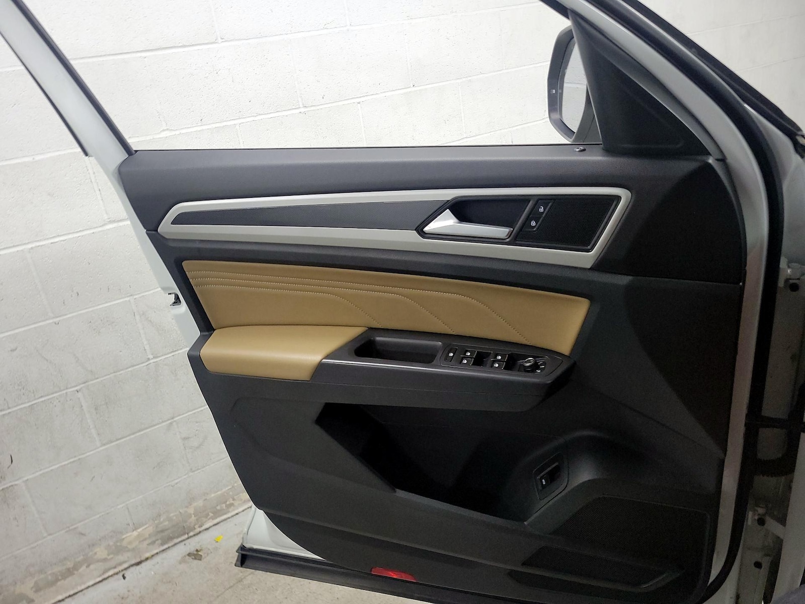 2021 Volkswagen Atlas Cross Sport SEL - Photo 13