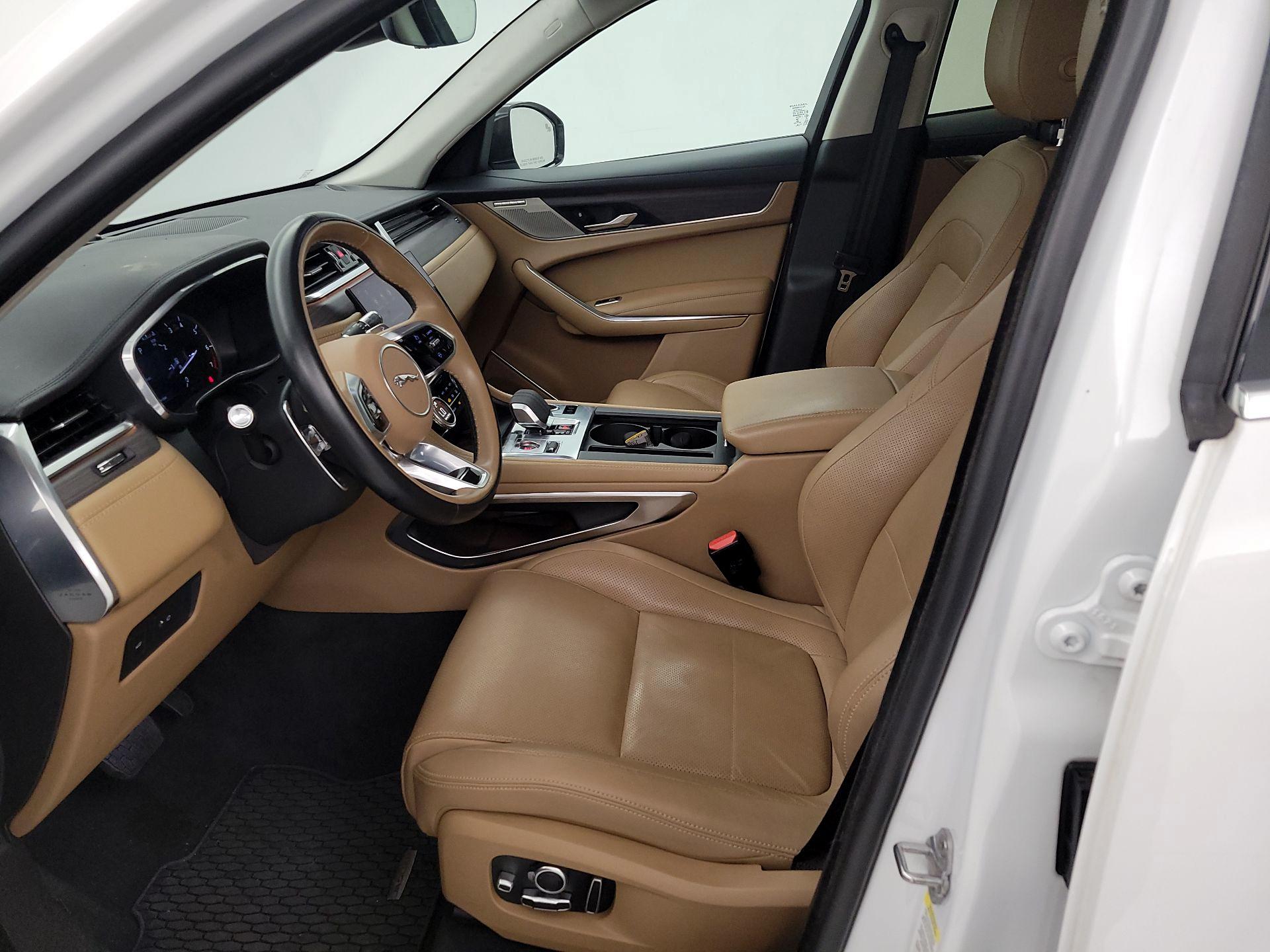 Thumbnail: 2022 Jaguar F-Pace - 11