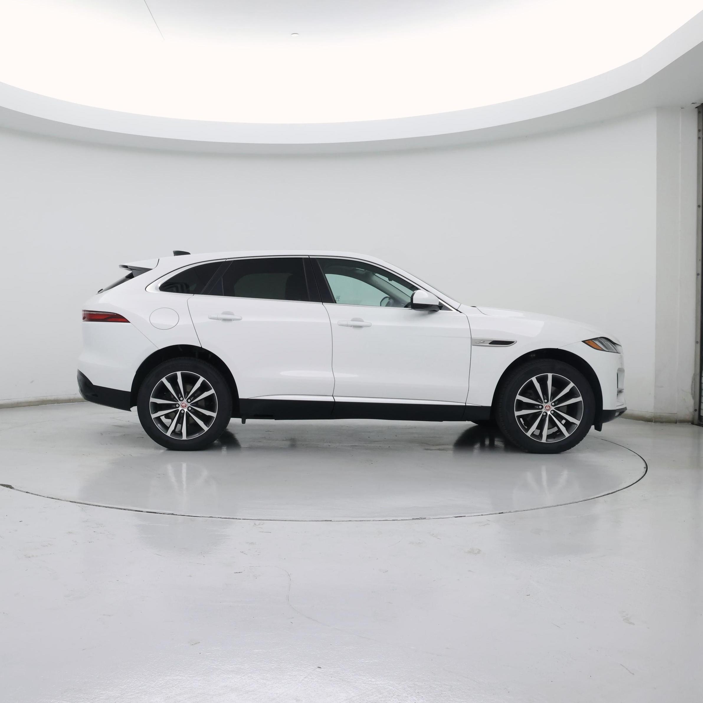 Thumbnail: 2022 Jaguar F-Pace - 7