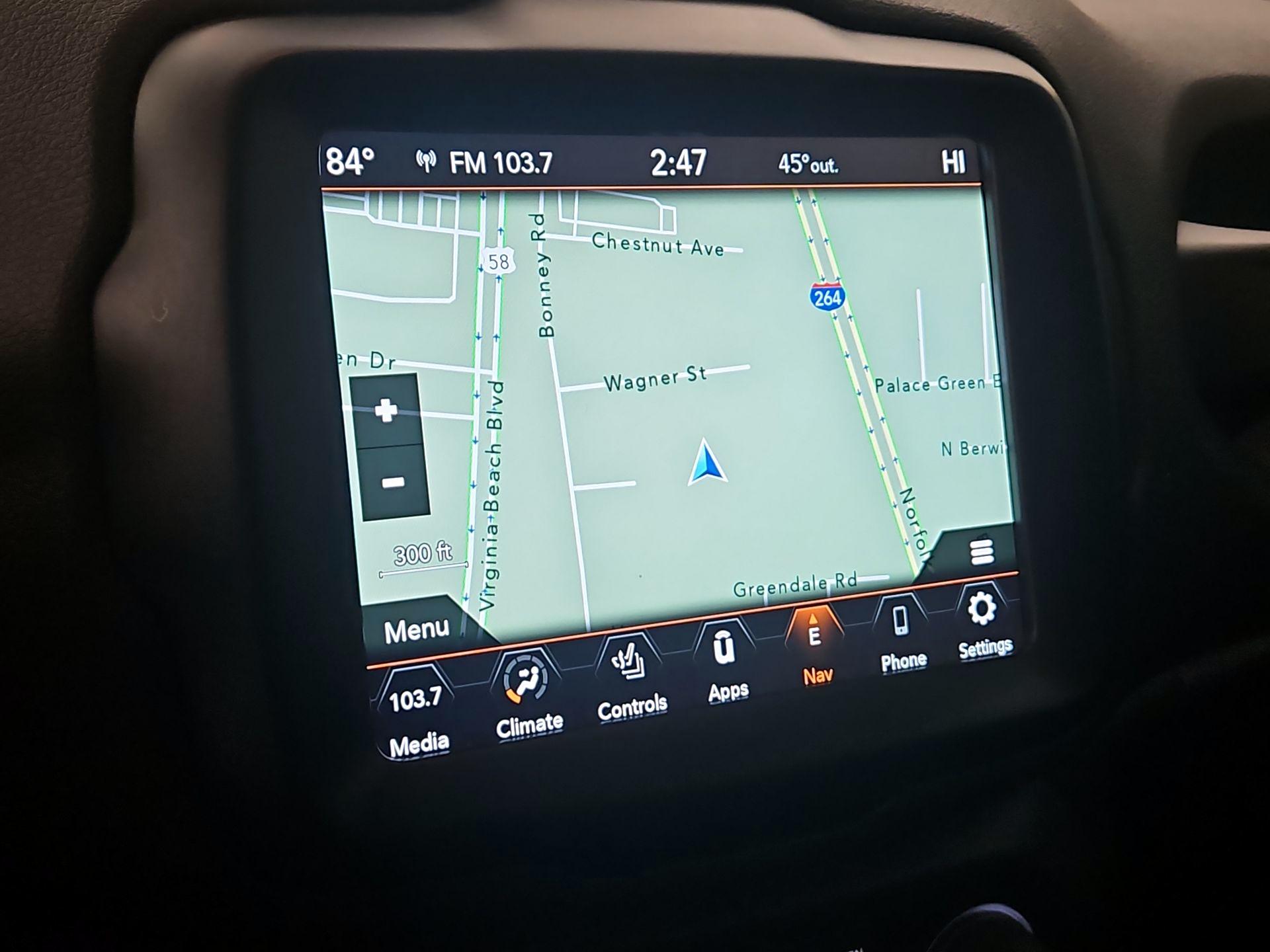 Thumbnail: 2022 Jeep Renegade - 14