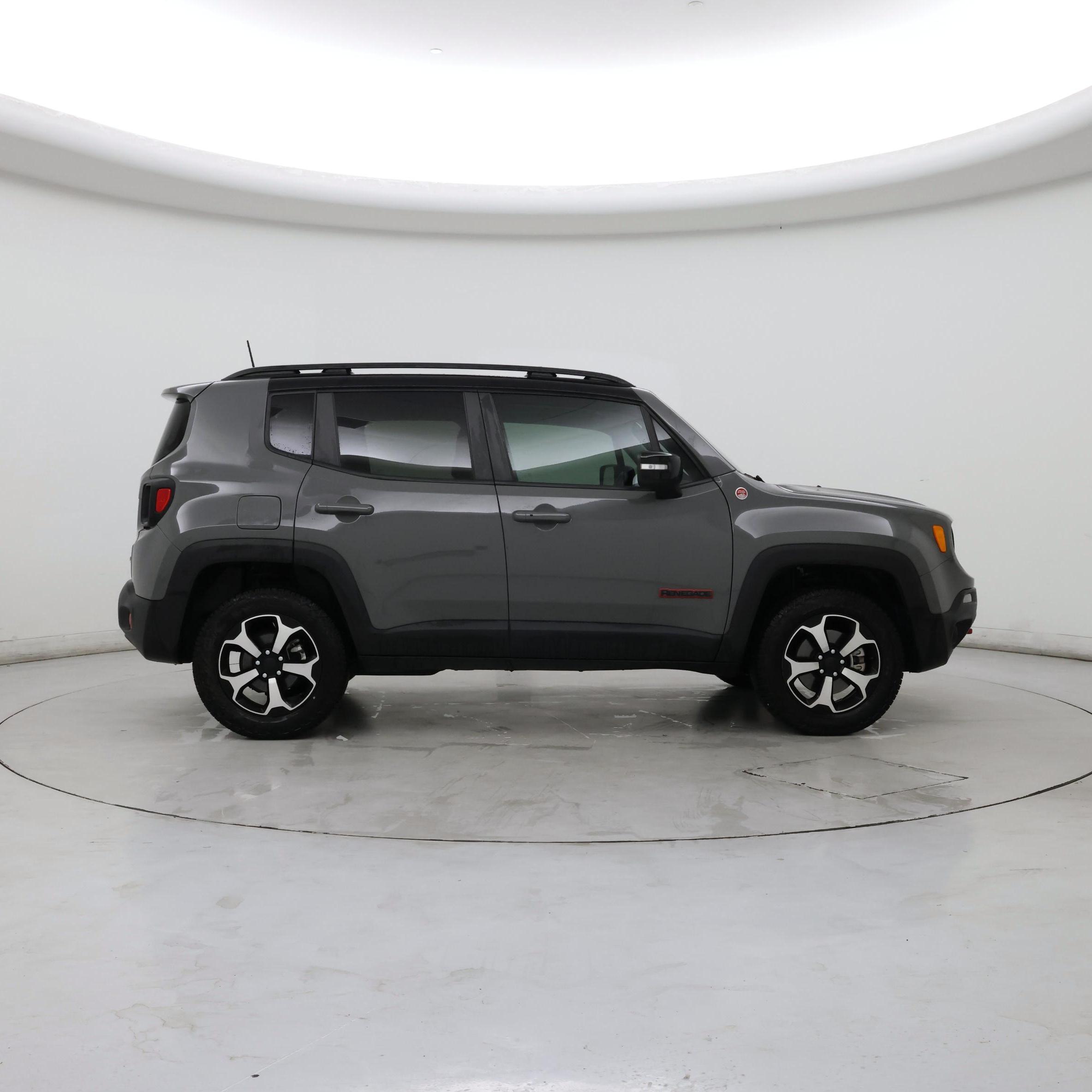 Thumbnail: 2022 Jeep Renegade - 7
