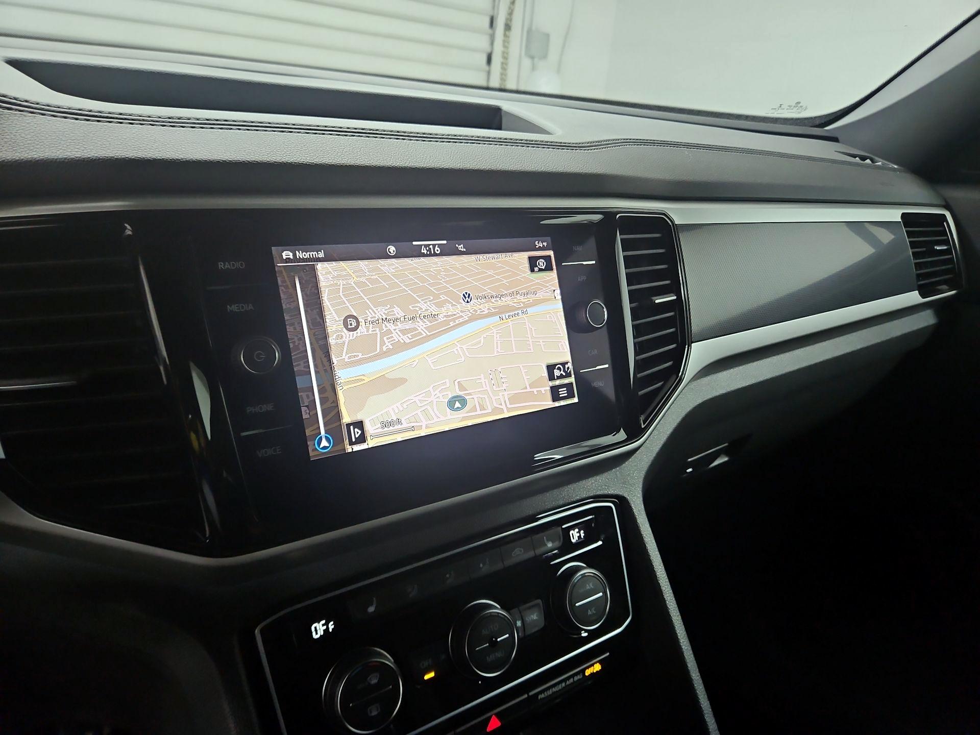 Thumbnail: 2023 Volkswagen Atlas - 14