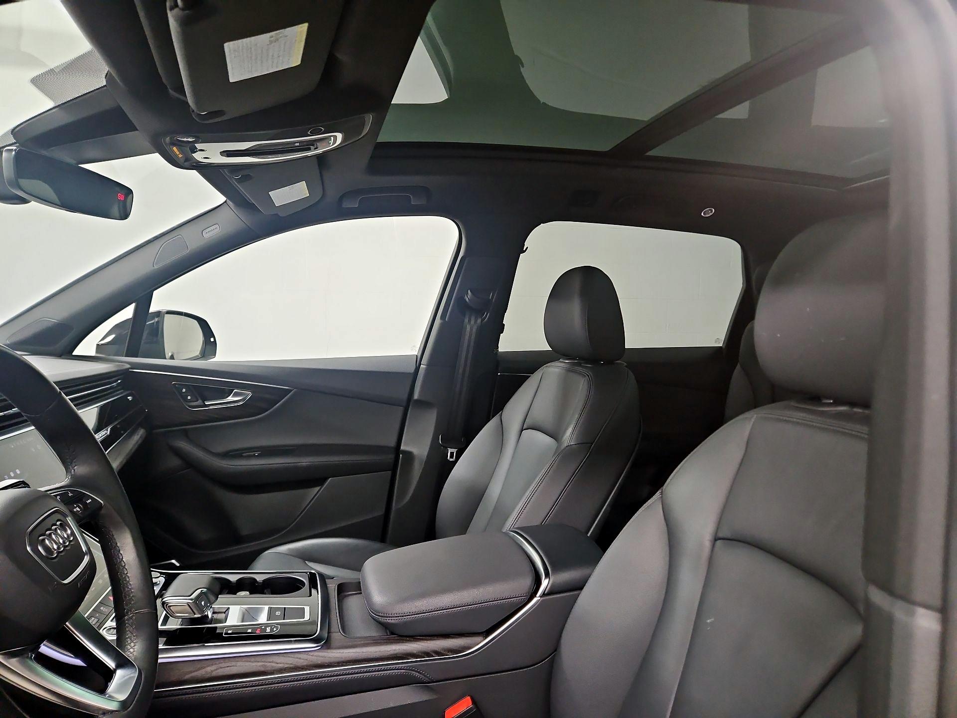 Thumbnail: 2023 Audi Q7 - 20