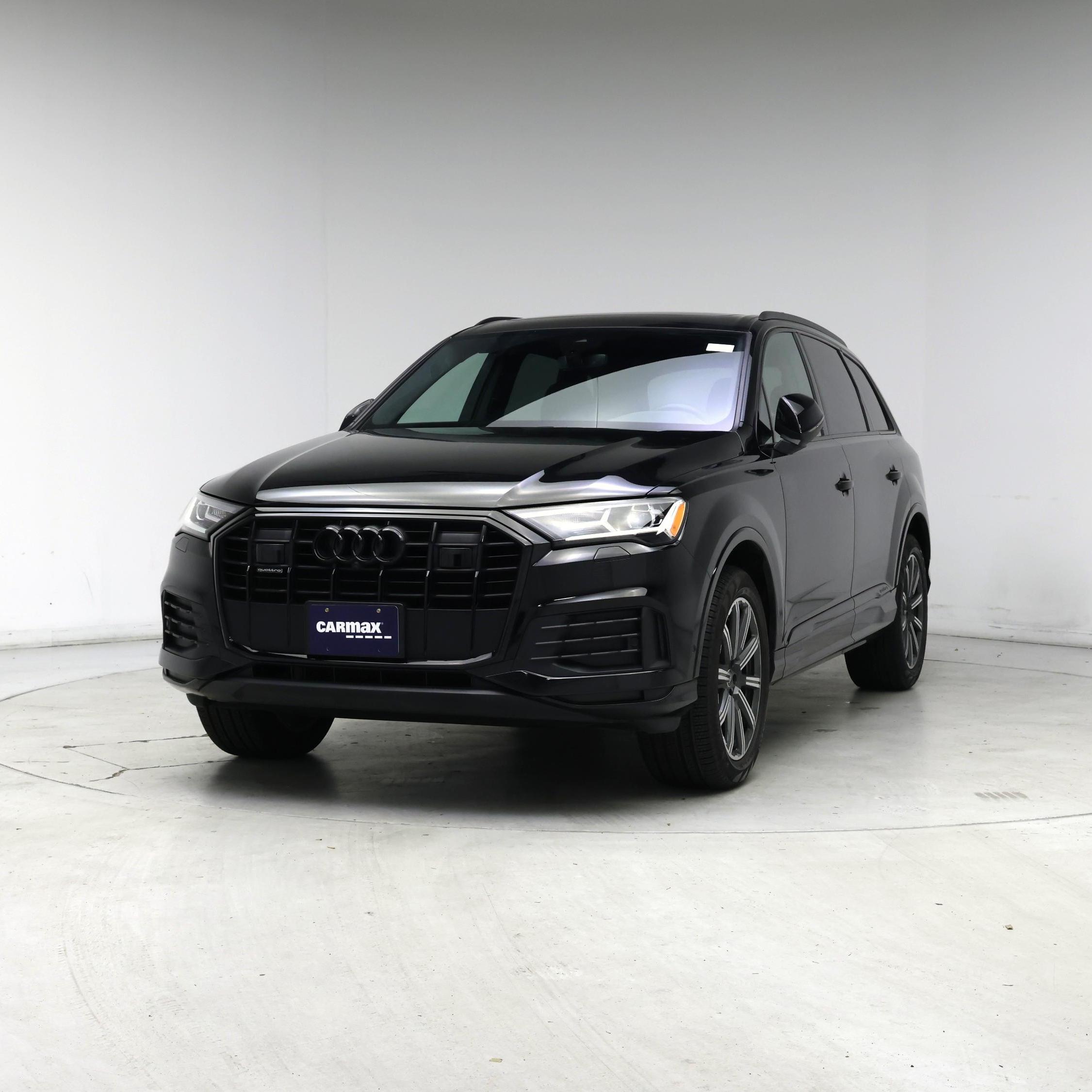 Thumbnail: 2023 Audi Q7 - 4