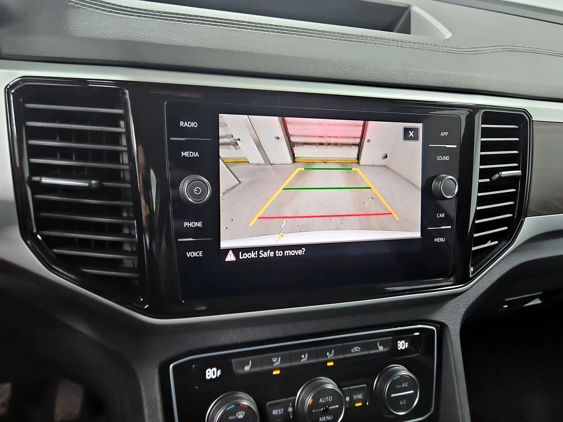 Thumbnail: 2023 Volkswagen Atlas - 14