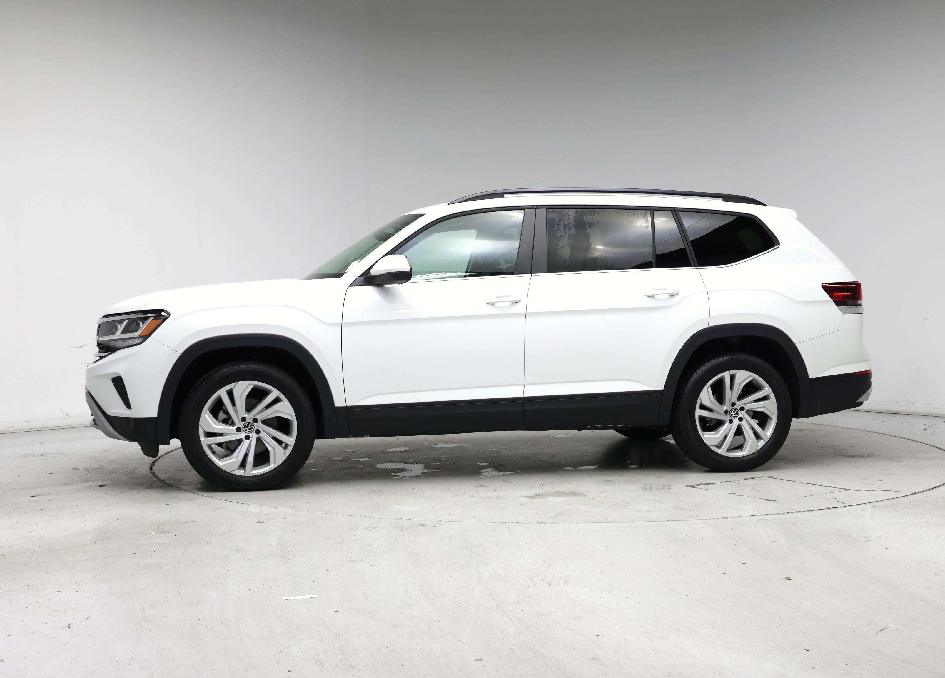 Thumbnail: 2023 Volkswagen Atlas - 3