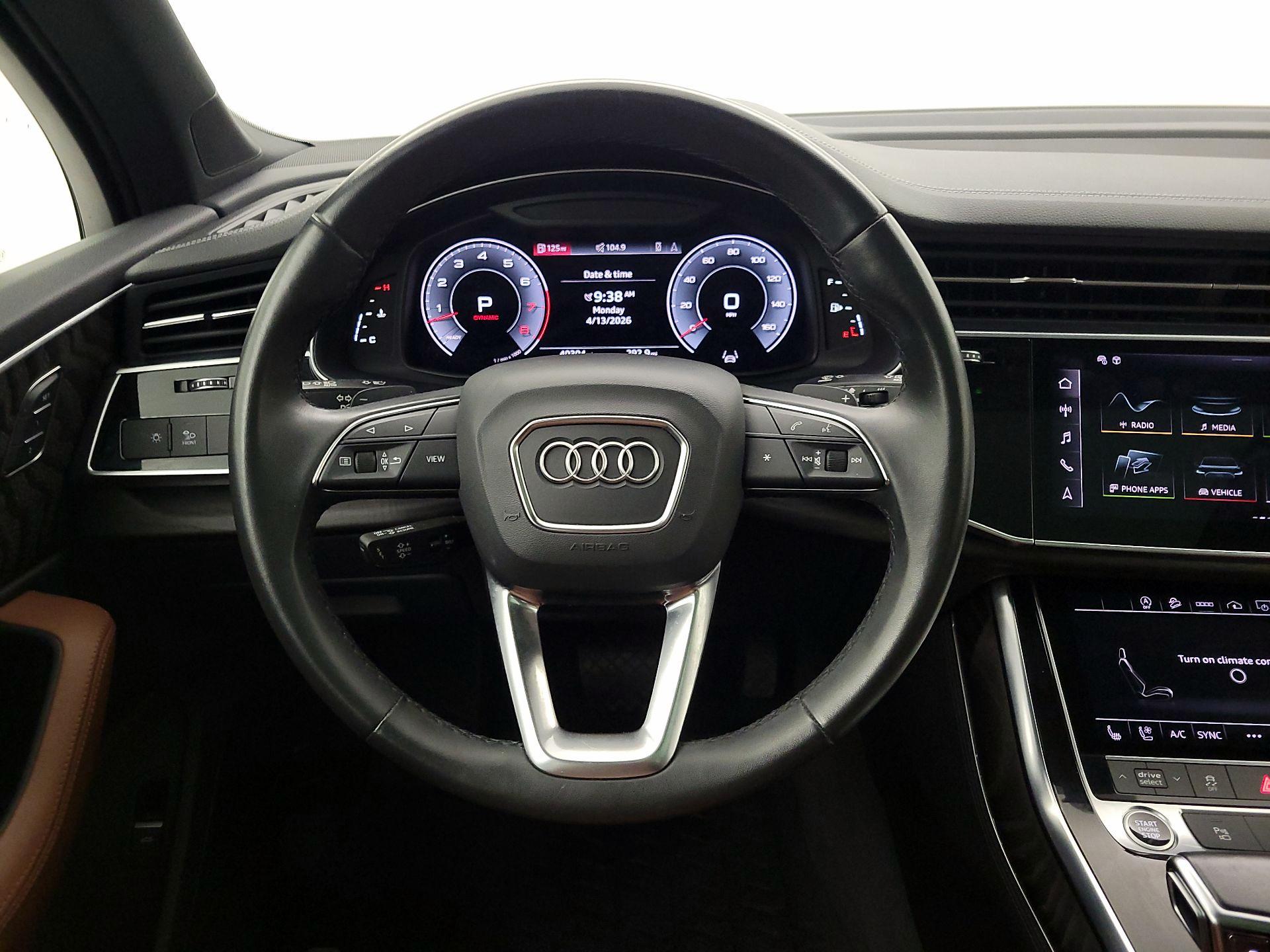 Thumbnail: 2023 Audi Q7 - 10