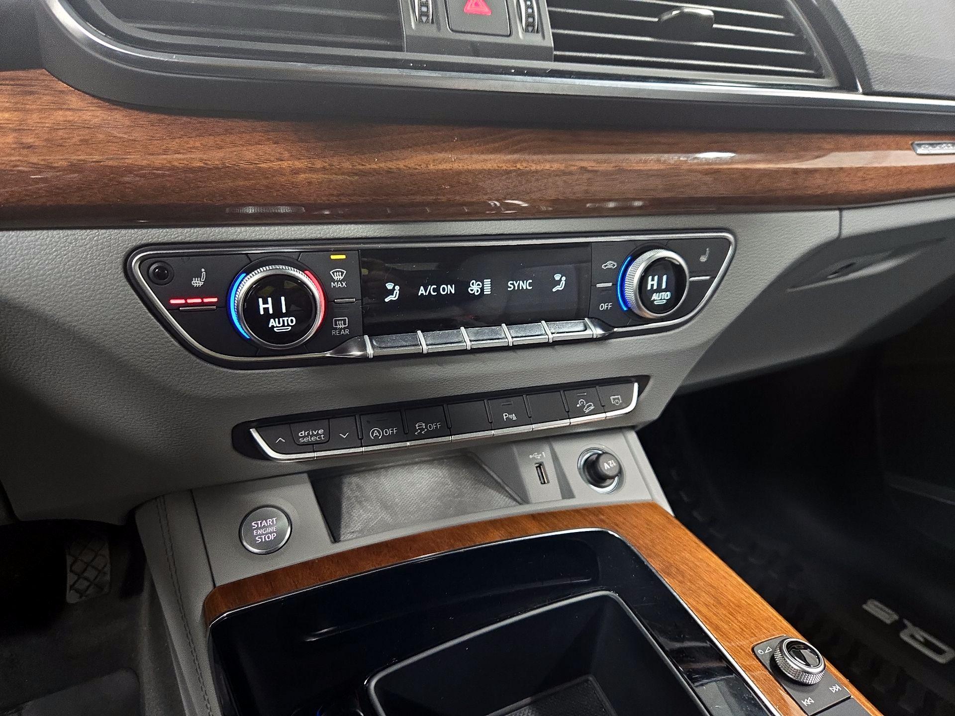 Thumbnail: 2023 Audi Q5 - 16