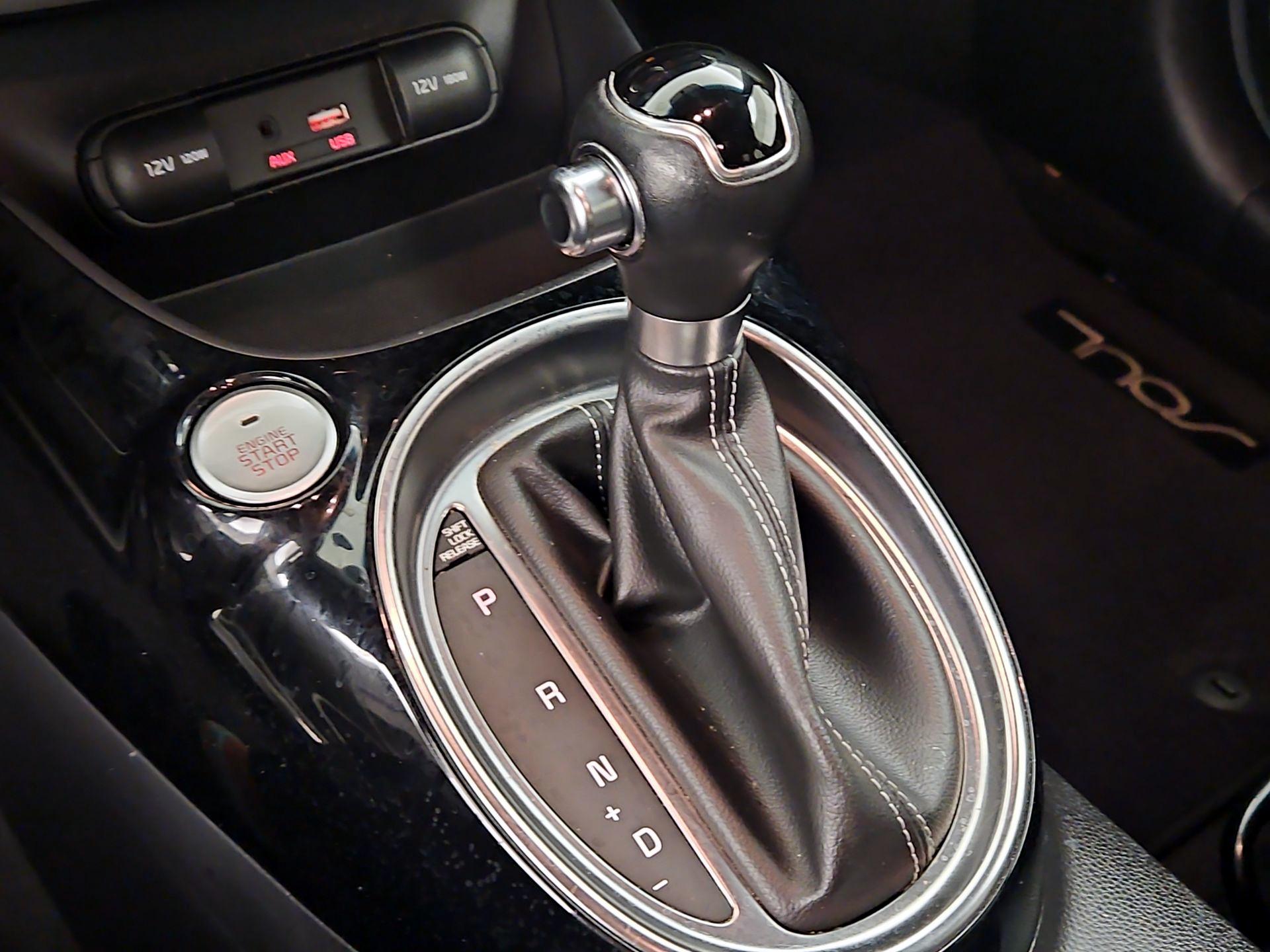 Thumbnail: 2018 Kia Soul - 18