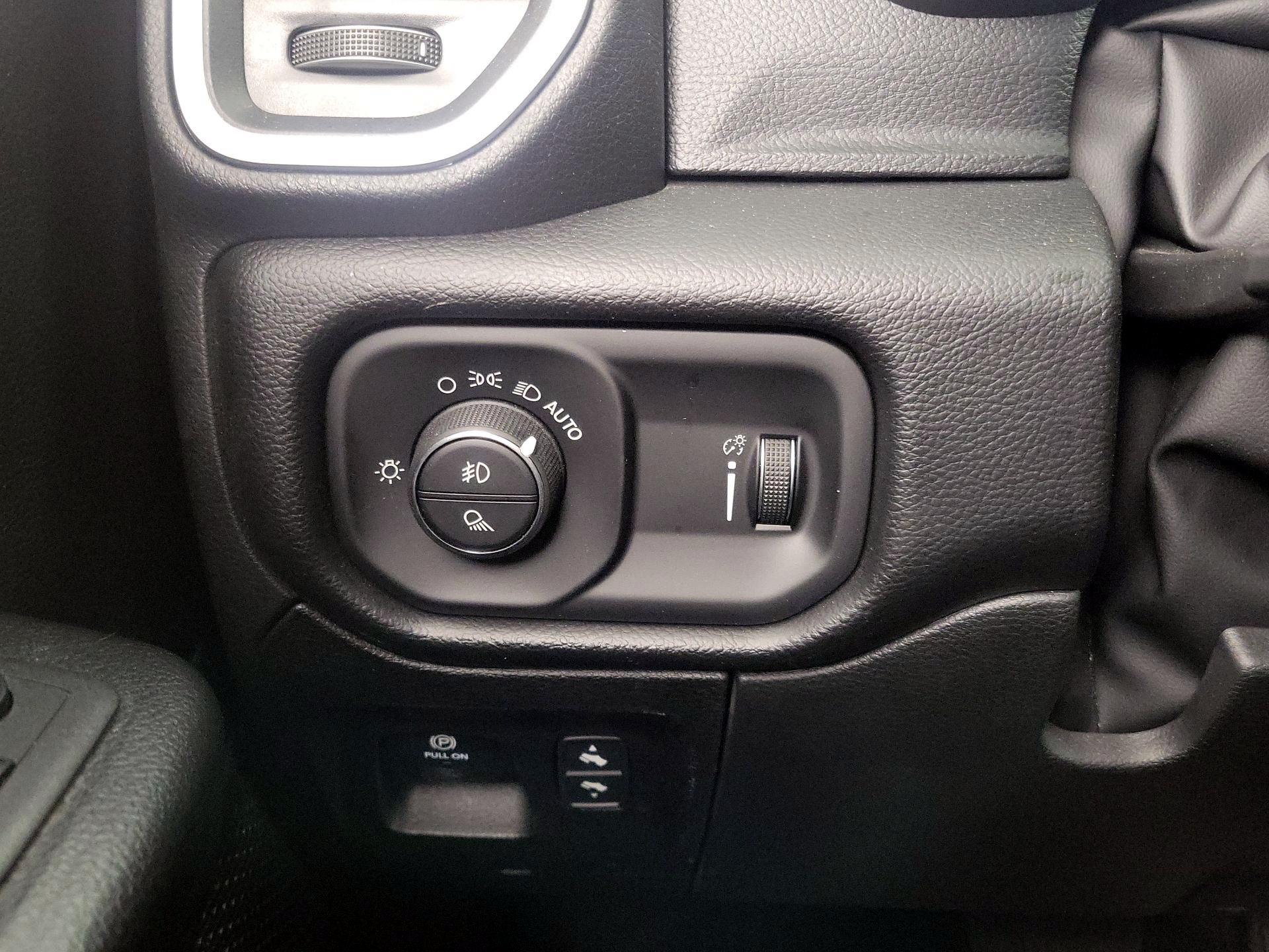 Thumbnail: 2022 RAM 1500 - 13