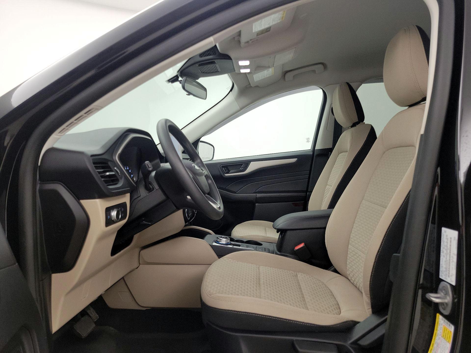 Thumbnail: 2022 Ford Escape - 11