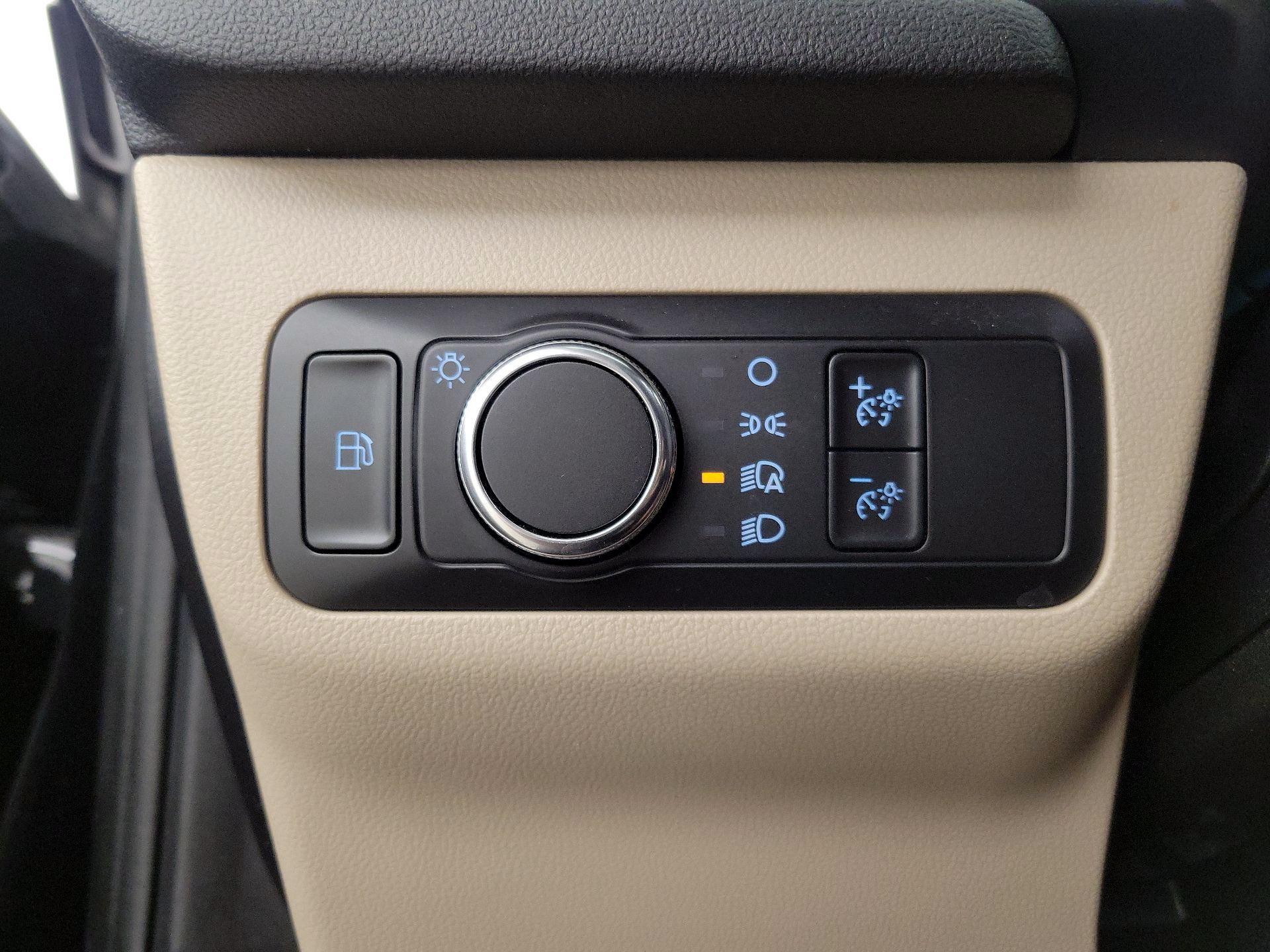 Thumbnail: 2022 Ford Escape - 13