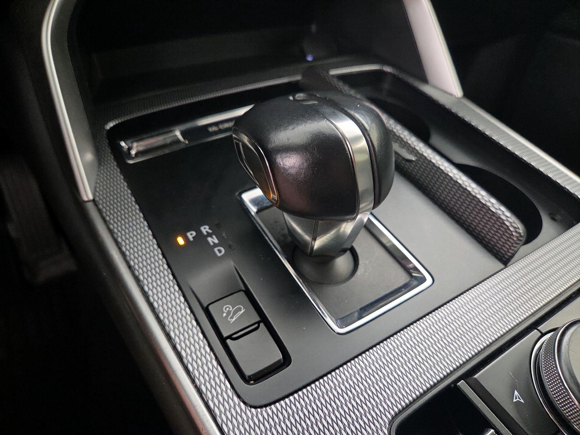 Thumbnail: 2024 Mazda CX-90 - 17