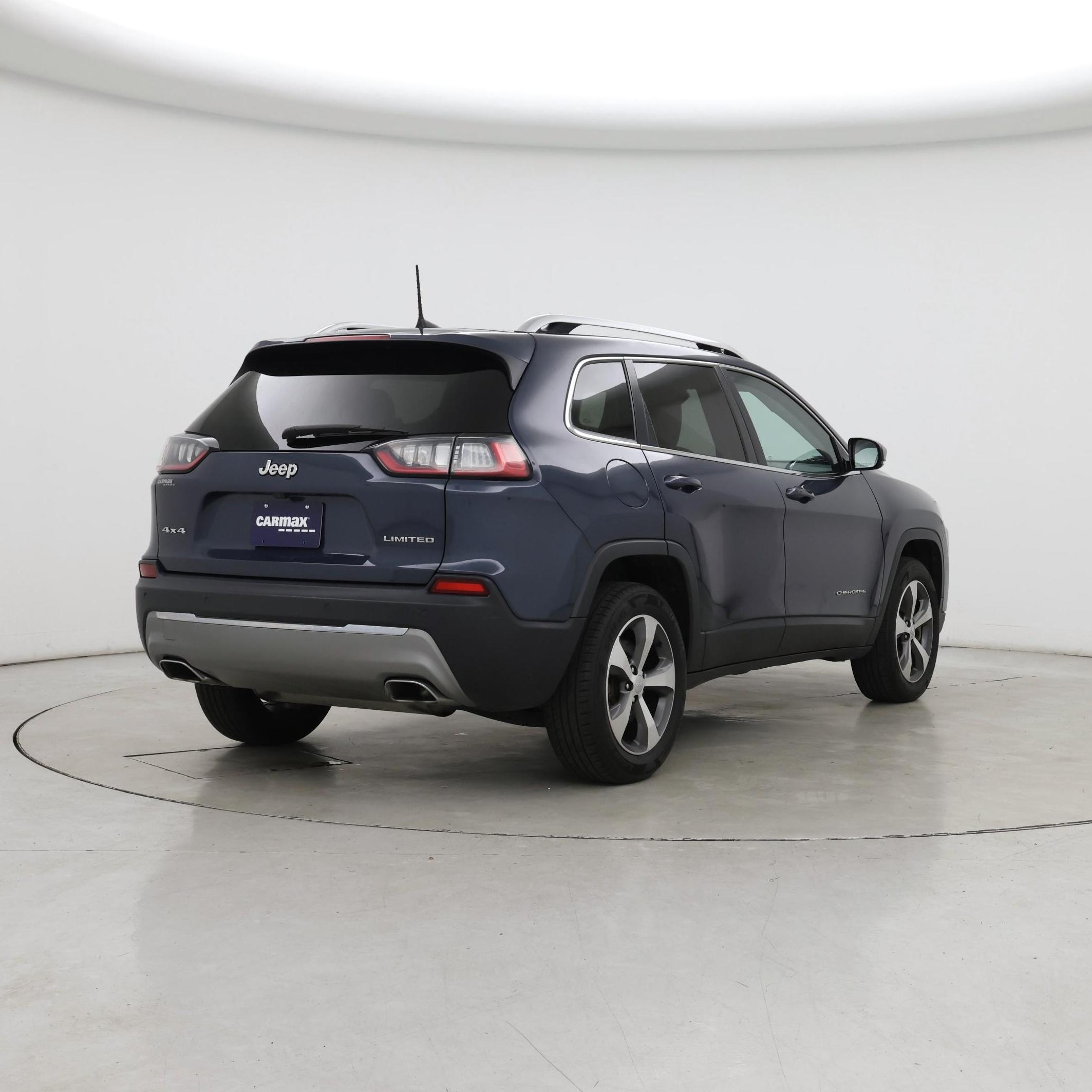 Thumbnail: 2020 Jeep Cherokee - 8