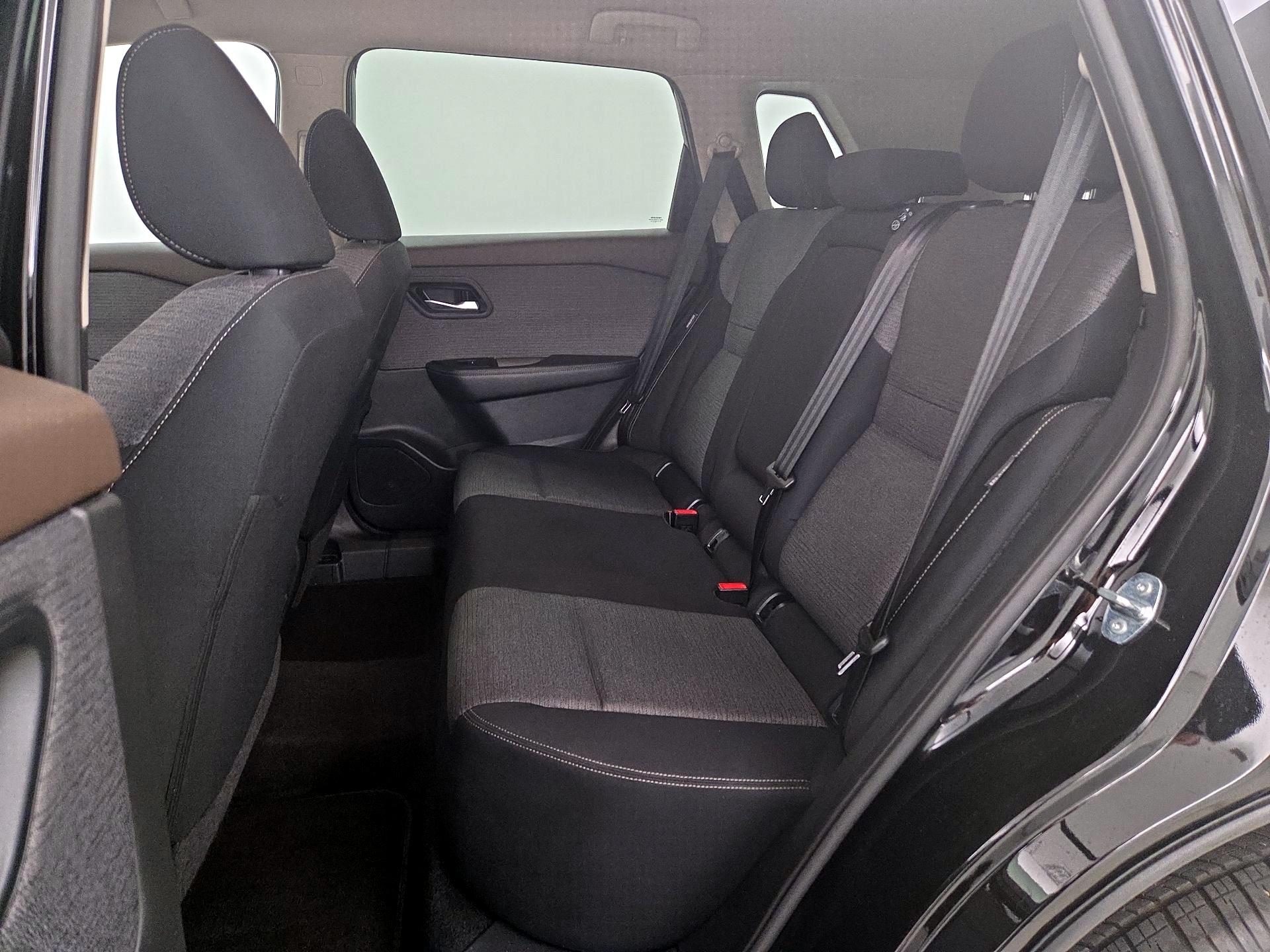 Thumbnail: 2023 Nissan Rogue - 19