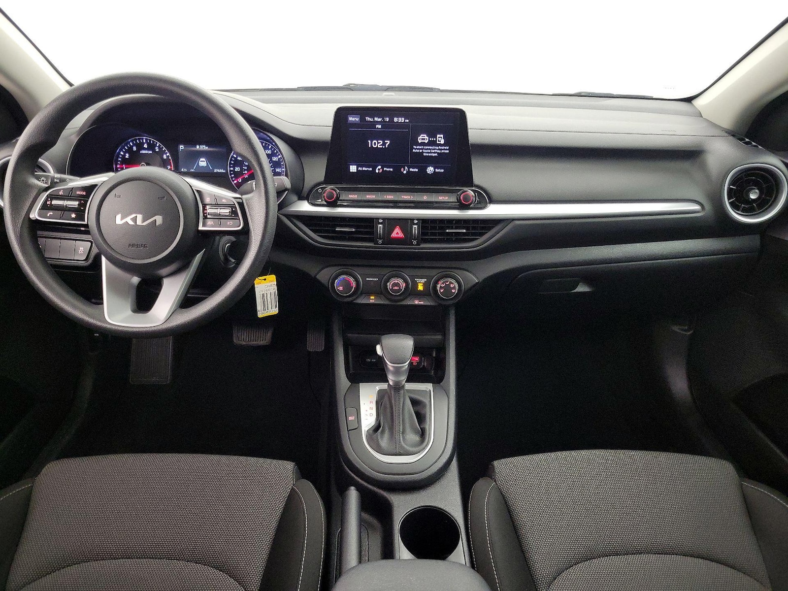 2024 Kia Forte LXS - Photo 10