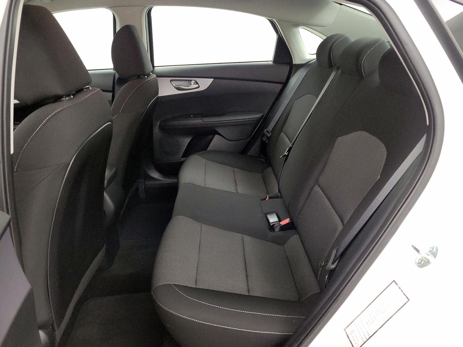 Thumbnail: 2024 Kia Forte - 19