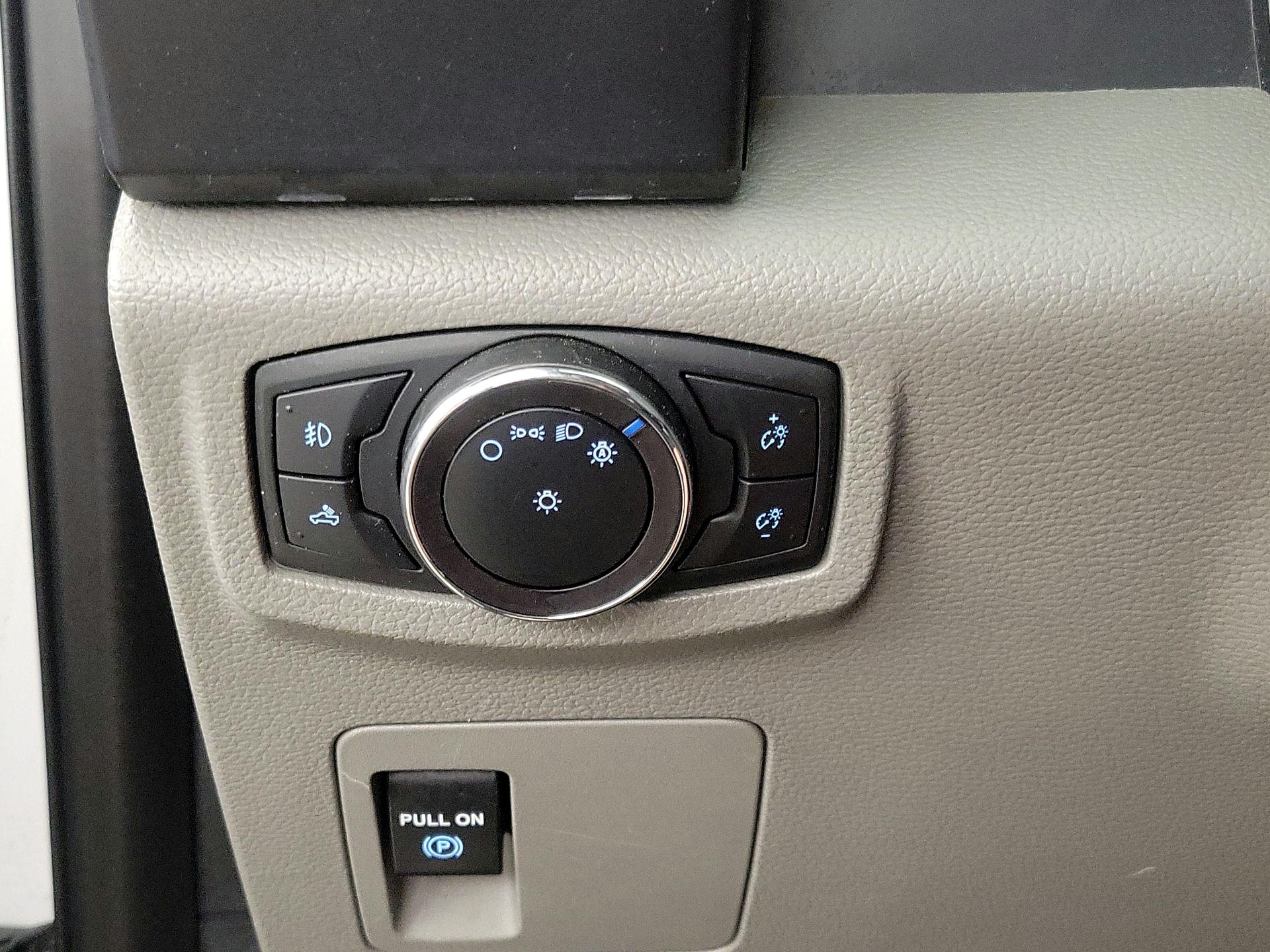 Thumbnail: 2020 Ford F-150 - 13