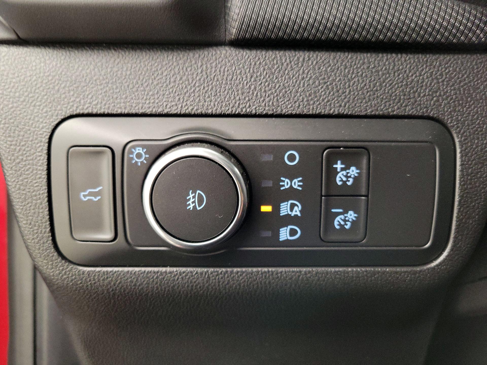 Thumbnail: 2021 Ford Bronco Sport - 13