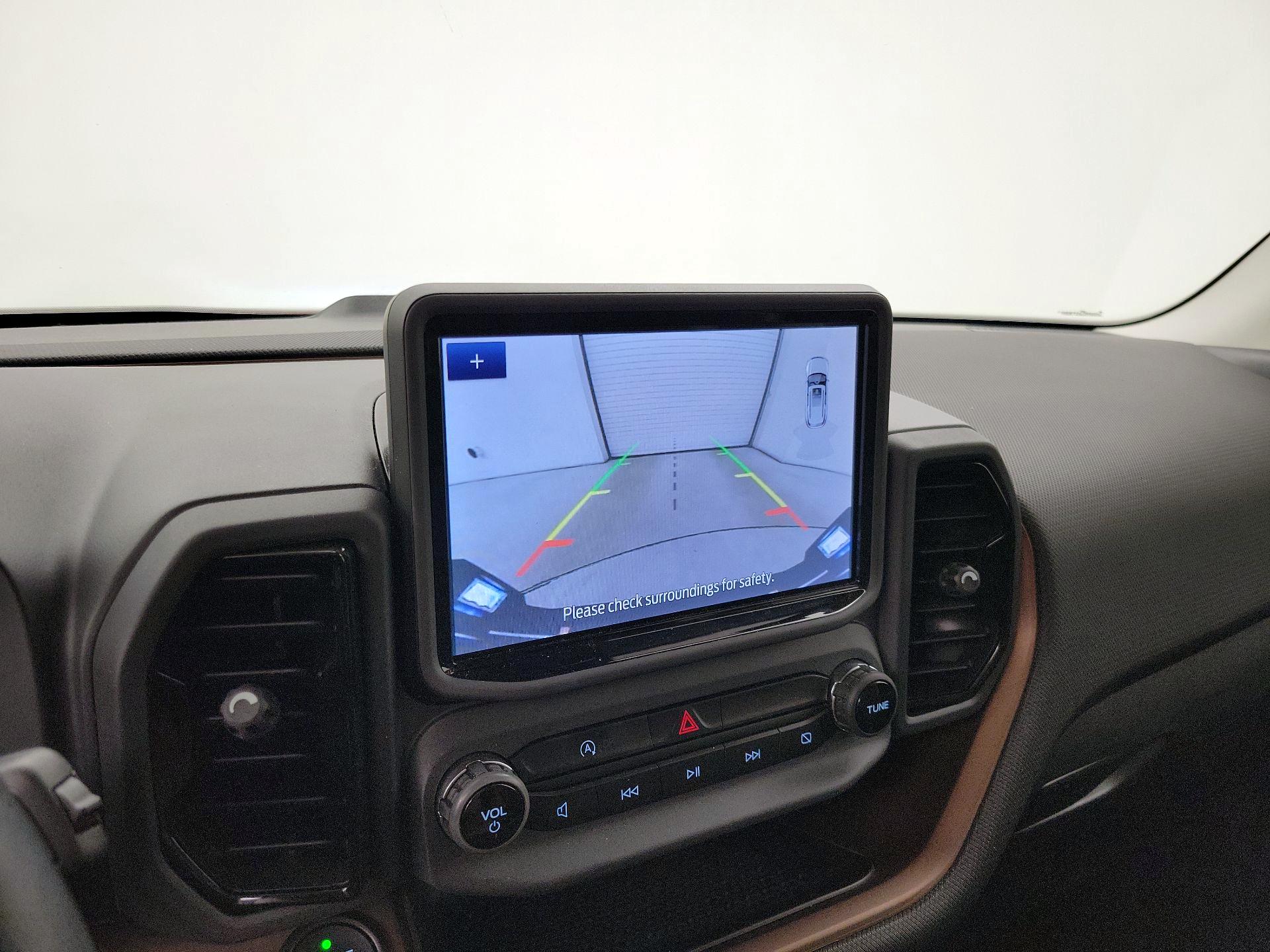 Thumbnail: 2021 Ford Bronco Sport - 14