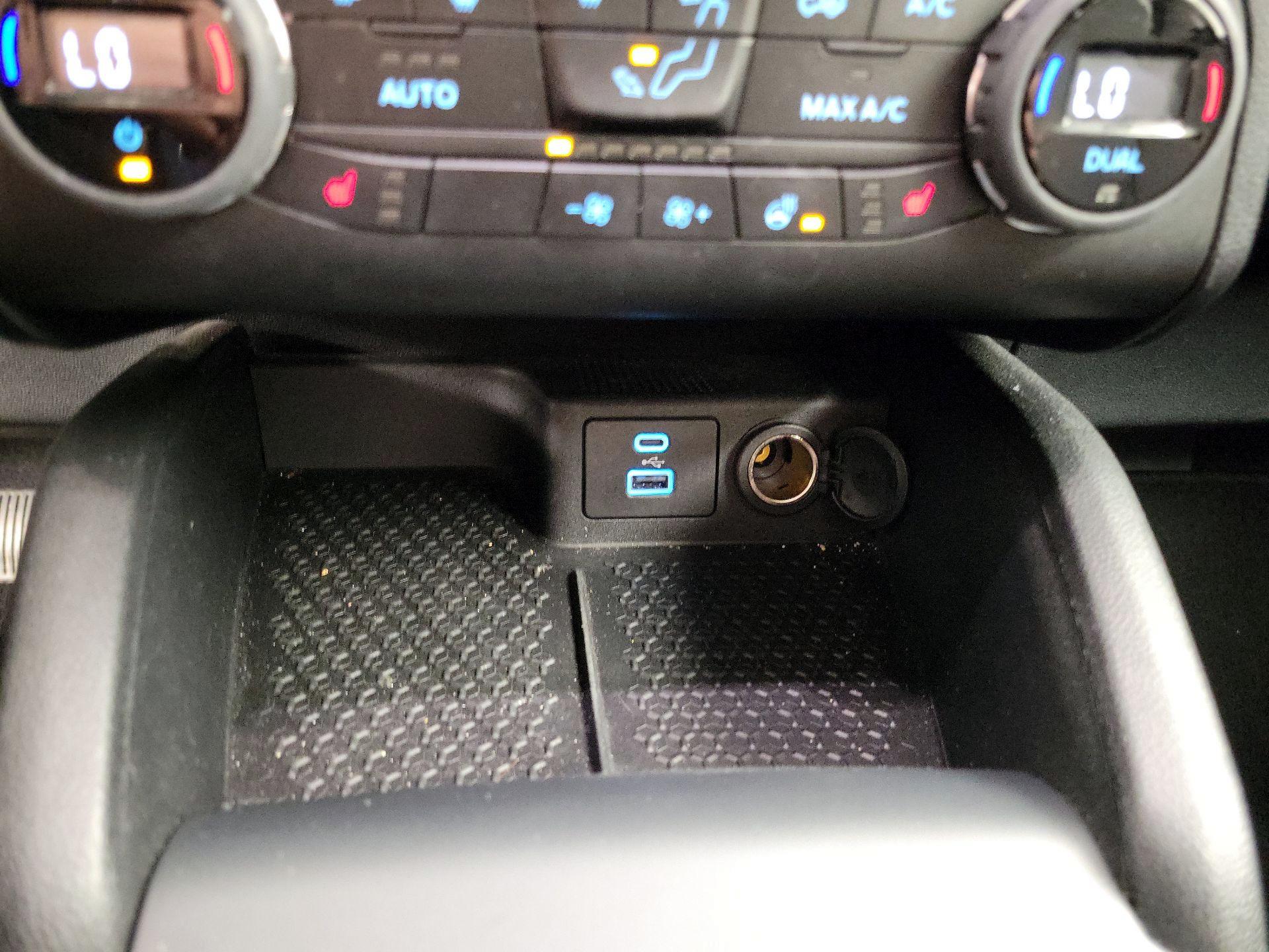 Thumbnail: 2021 Ford Bronco Sport - 18