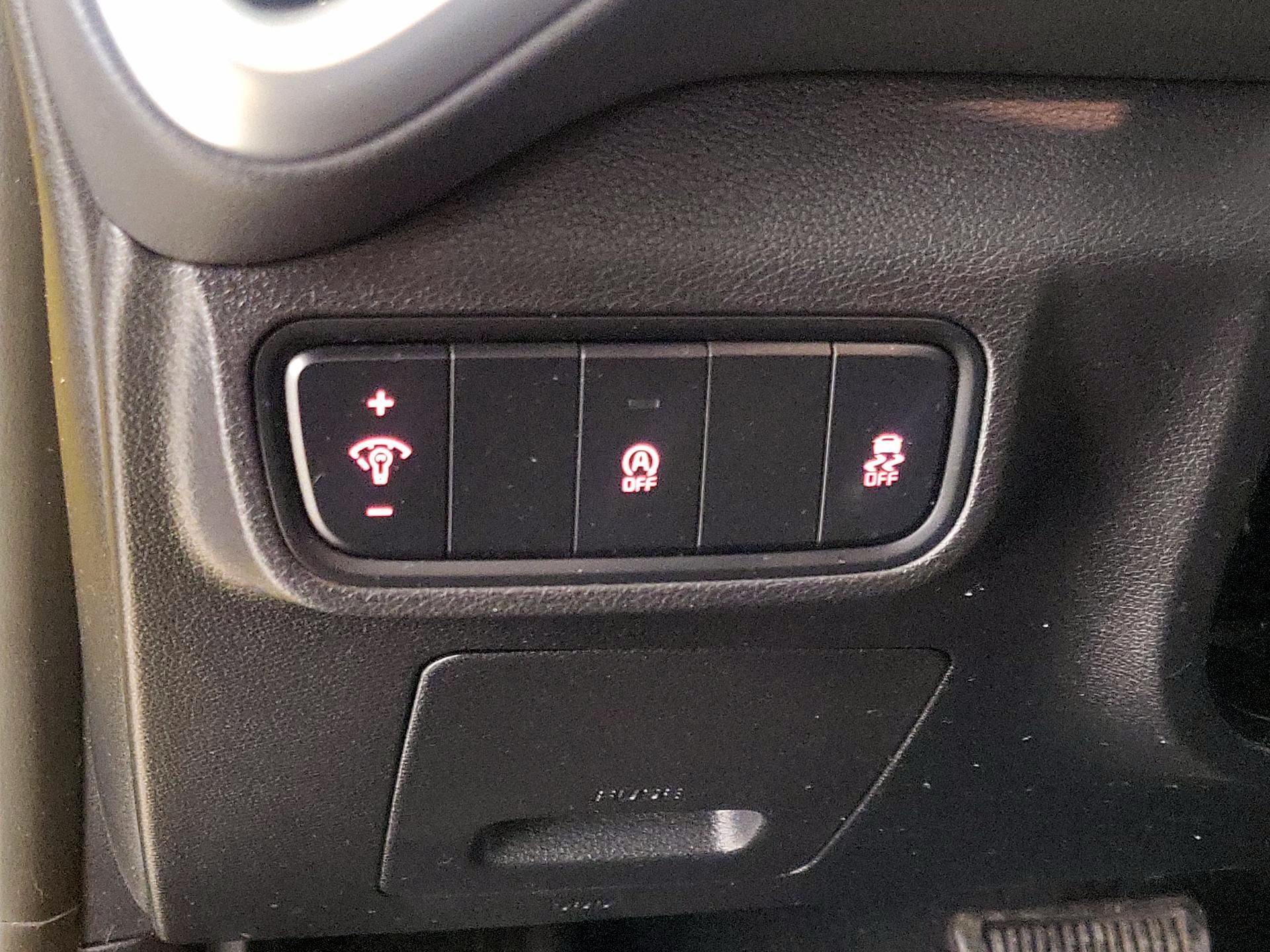 Thumbnail: 2020 Kia Soul - 13