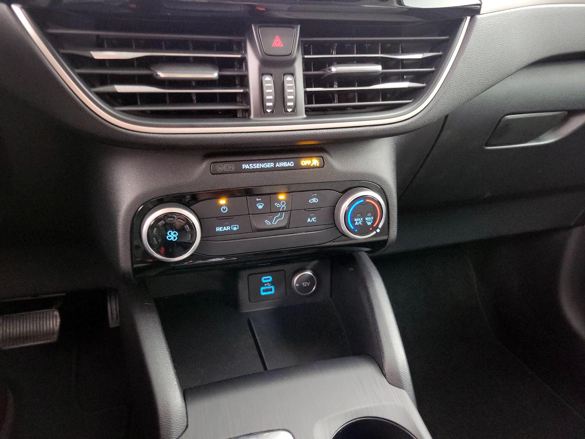 Thumbnail: 2021 Ford Escape - 16