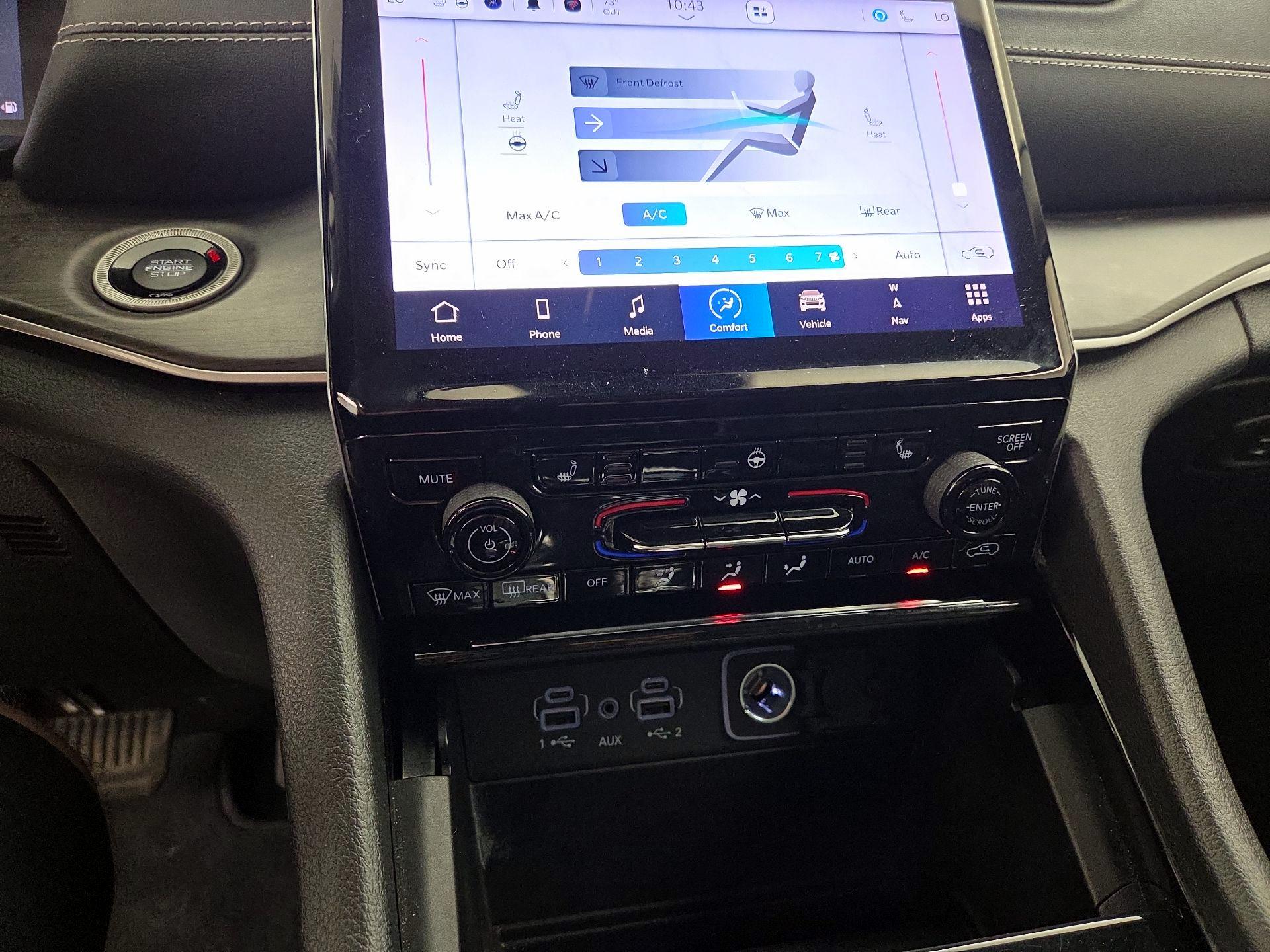 Thumbnail: 2023 Jeep Grand Cherokee - 17