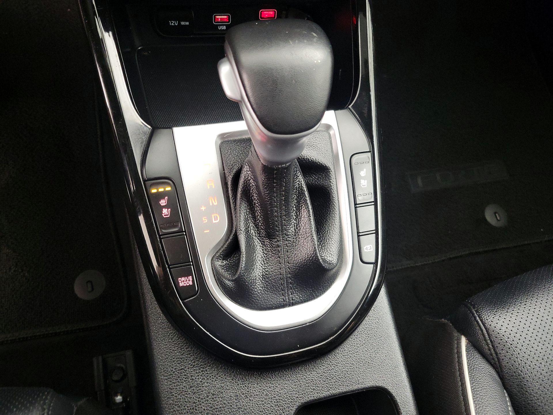 Thumbnail: 2023 Kia Forte - 18