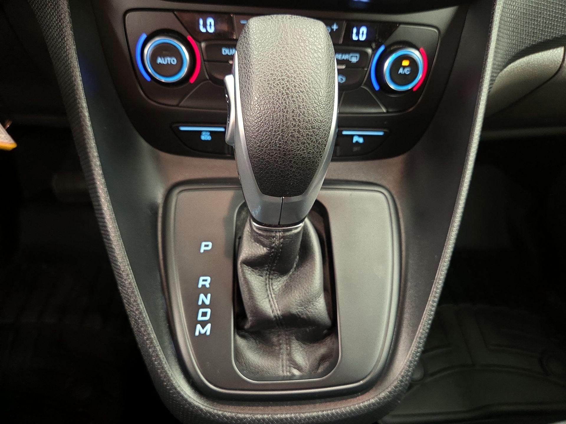 Thumbnail: 2020 Ford Transit Series - 18