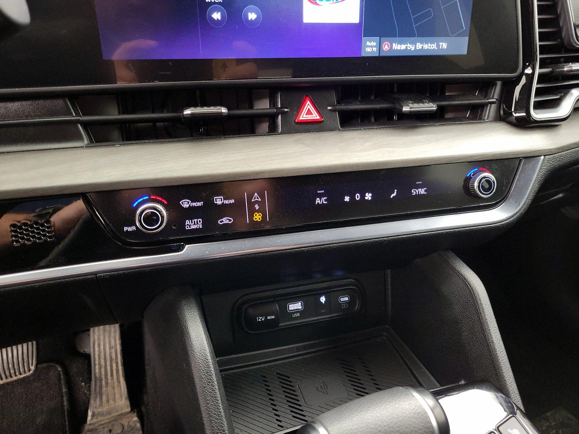 Thumbnail: 2024 Kia Sportage - 17