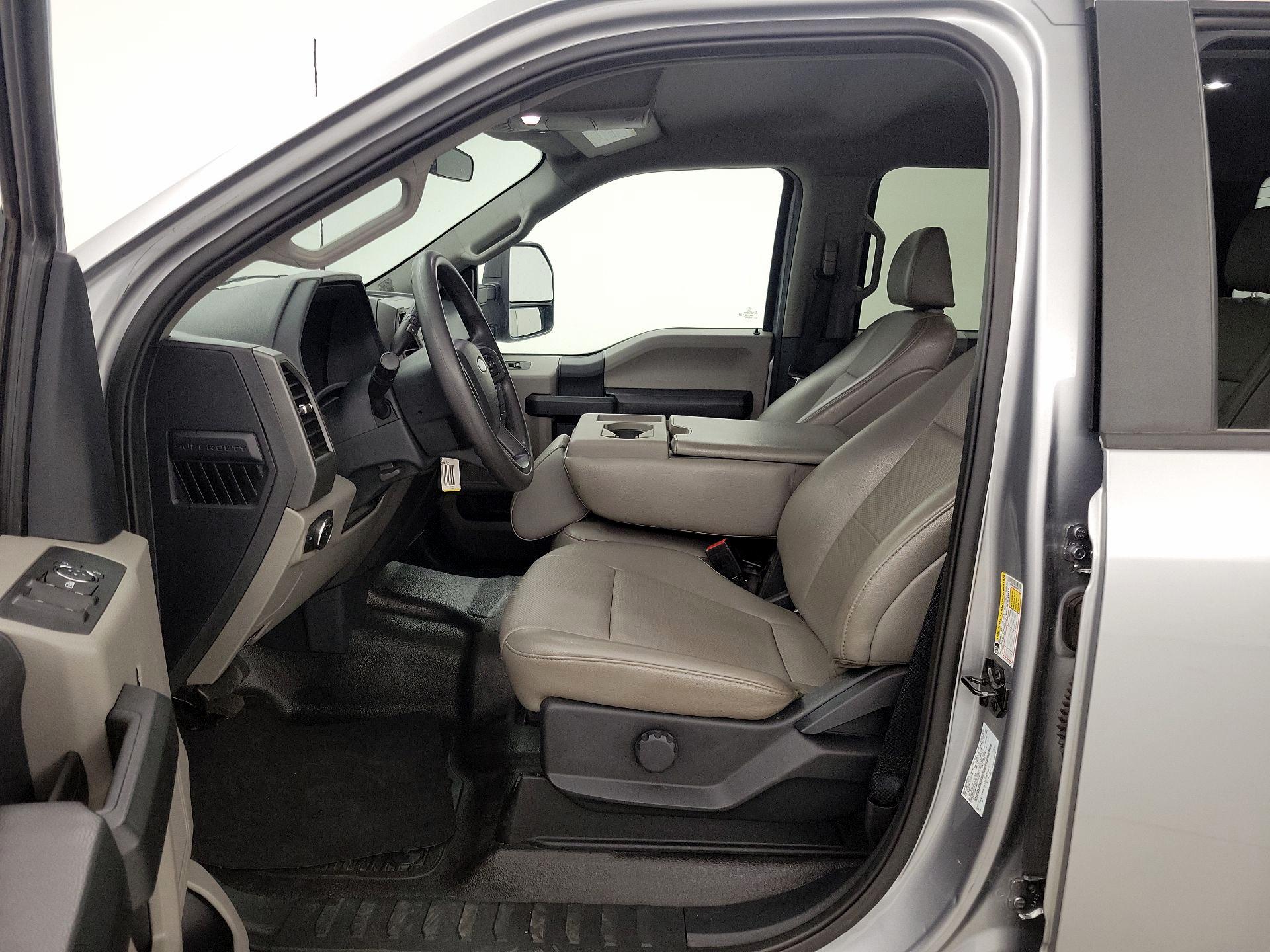 Thumbnail: 2022 Ford F-350 - 11