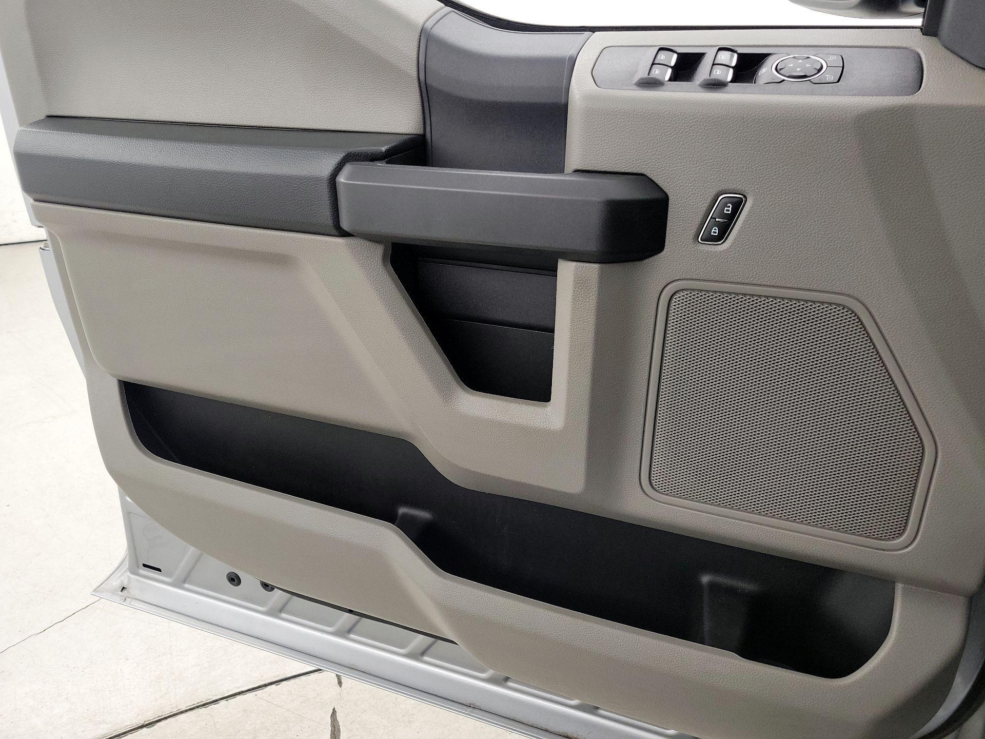 Thumbnail: 2022 Ford F-350 - 12