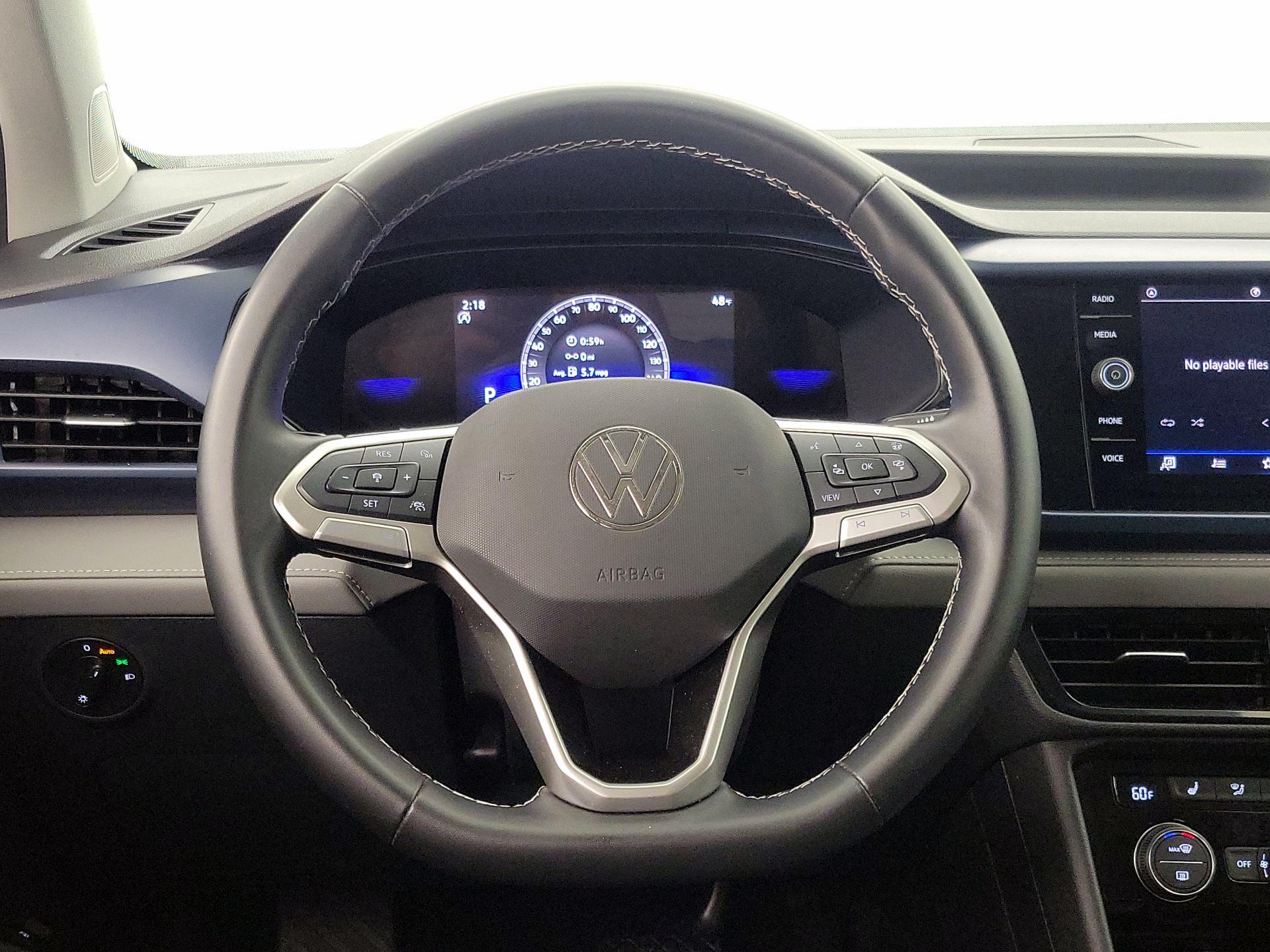 Thumbnail: 2024 Volkswagen Taos - 10