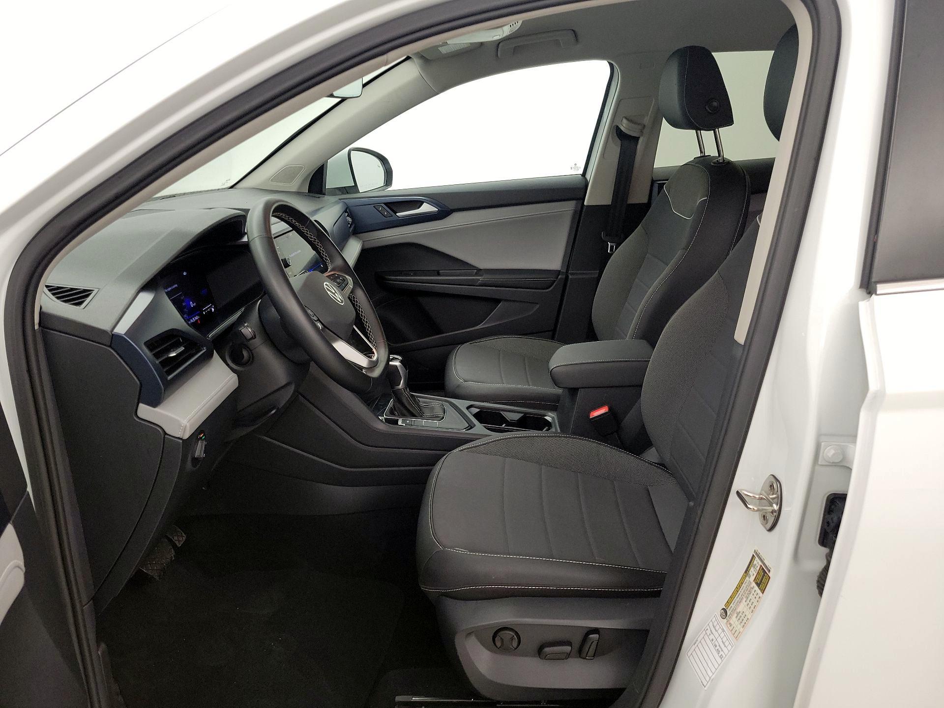 Thumbnail: 2024 Volkswagen Taos - 11