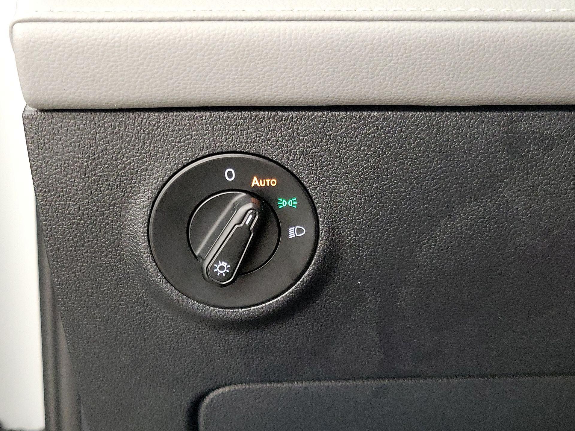 Thumbnail: 2024 Volkswagen Taos - 13