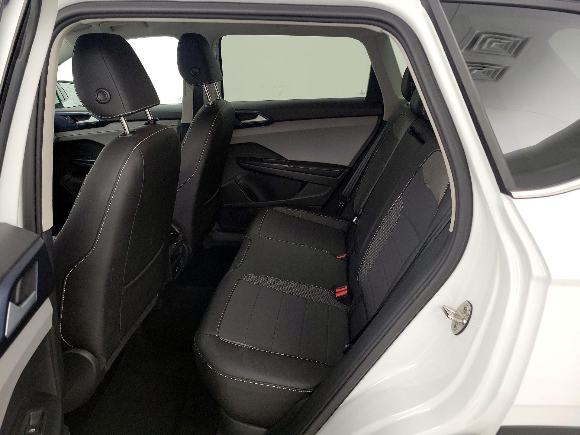 Thumbnail: 2024 Volkswagen Taos - 19