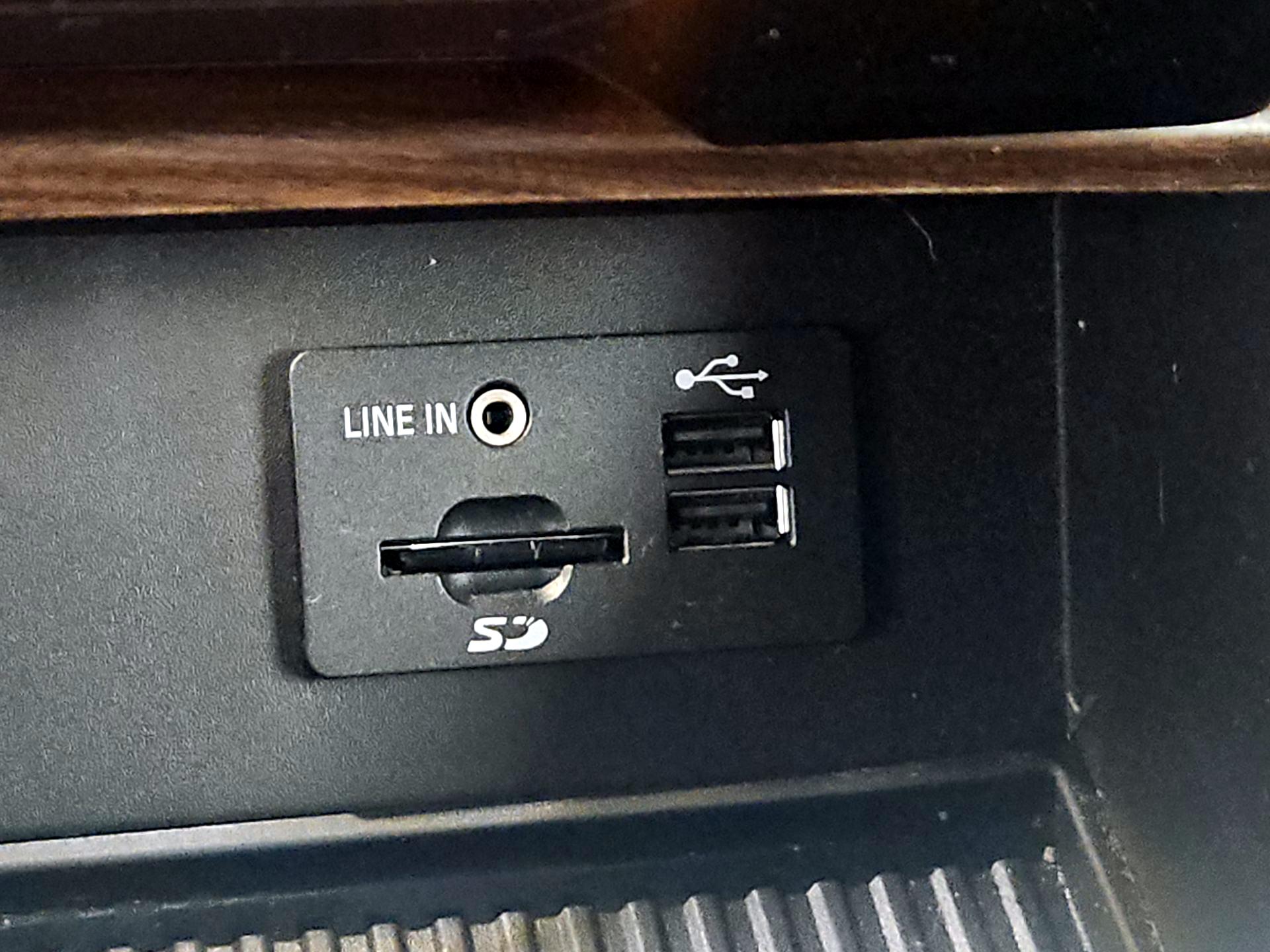 Thumbnail: 2015 Ford F-150 - 19