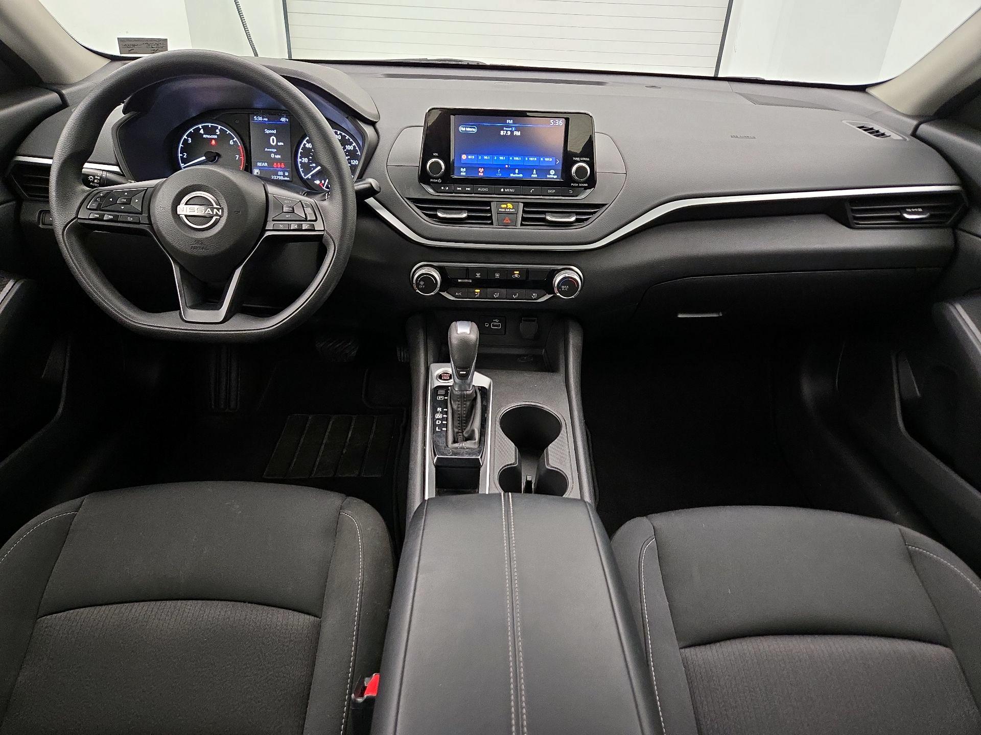 Thumbnail: 2023 Nissan Altima - 9