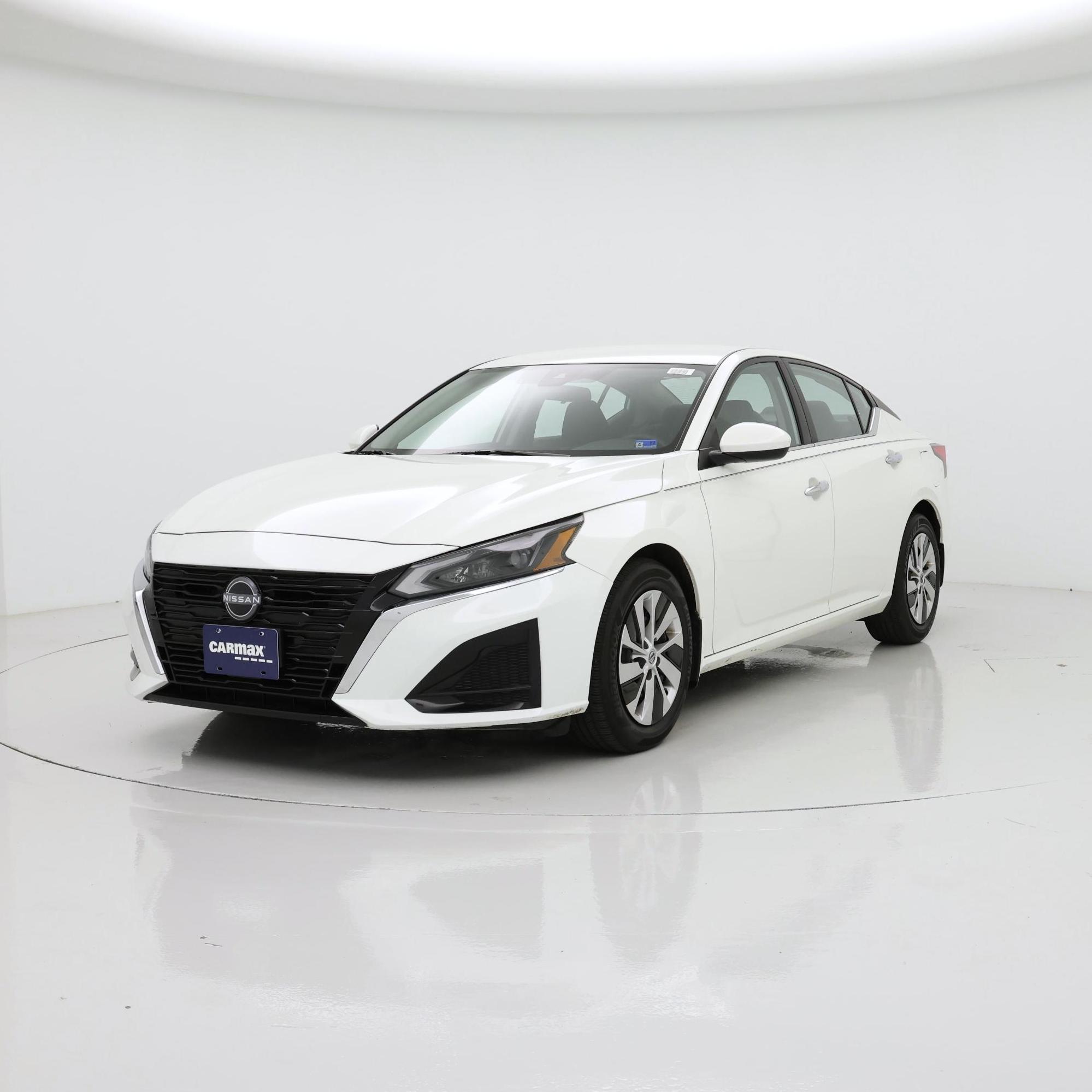 Thumbnail: 2023 Nissan Altima - 4